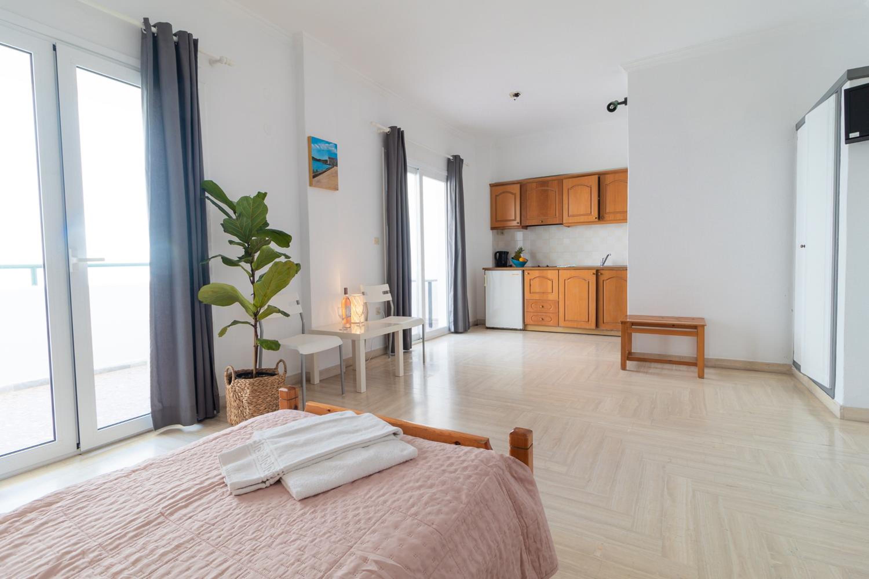 Kantaros Apartments