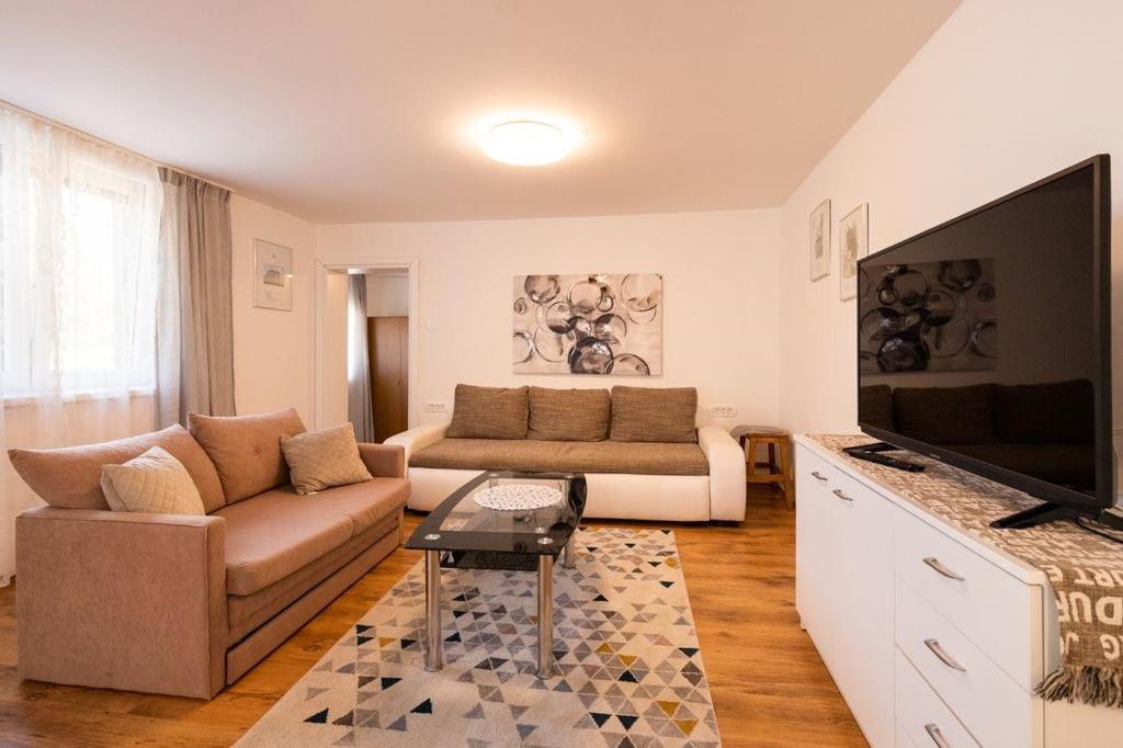 Apartment Rea