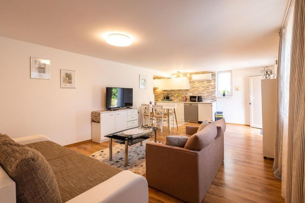 Apartment Rea