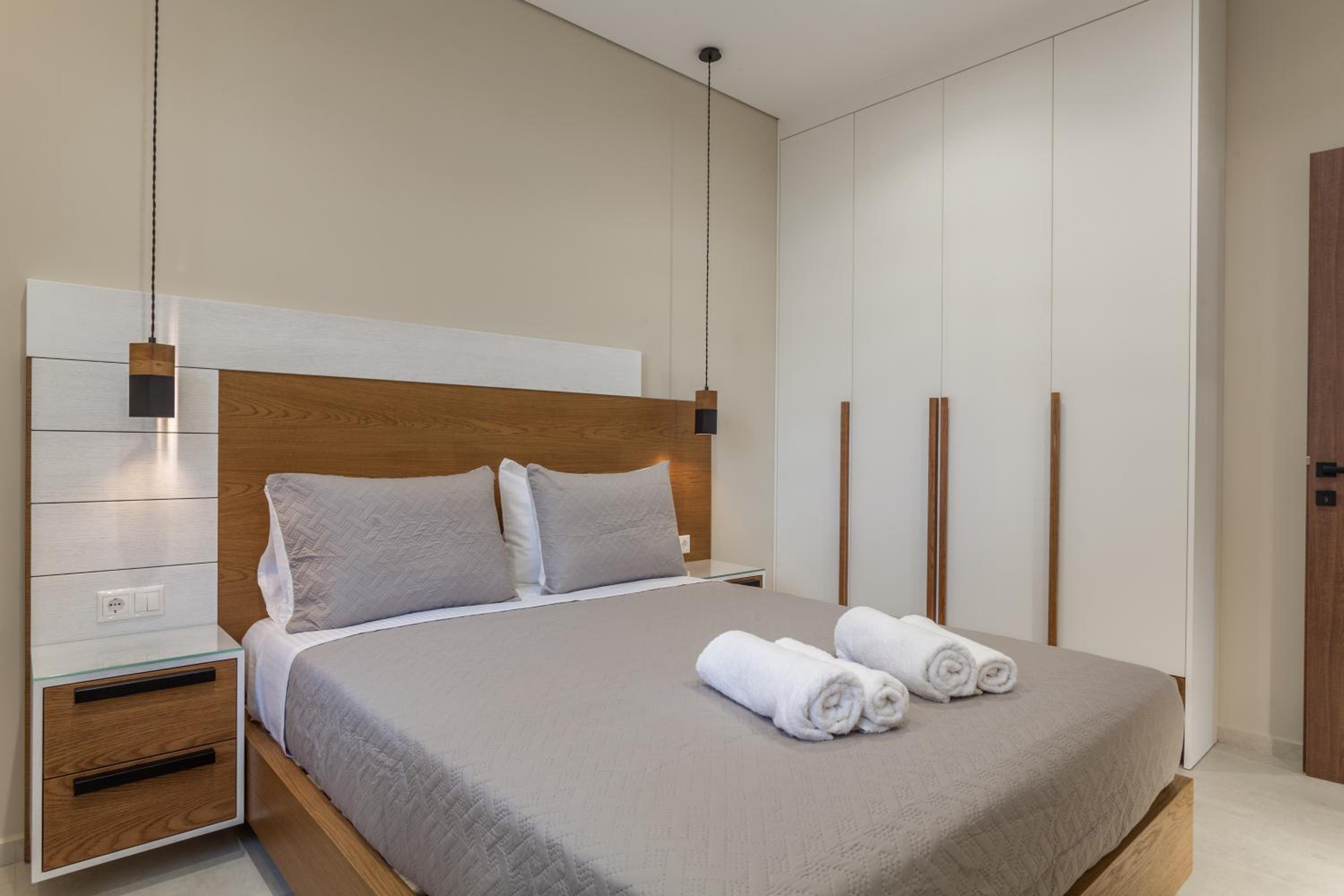Artemis Apartment photo 2