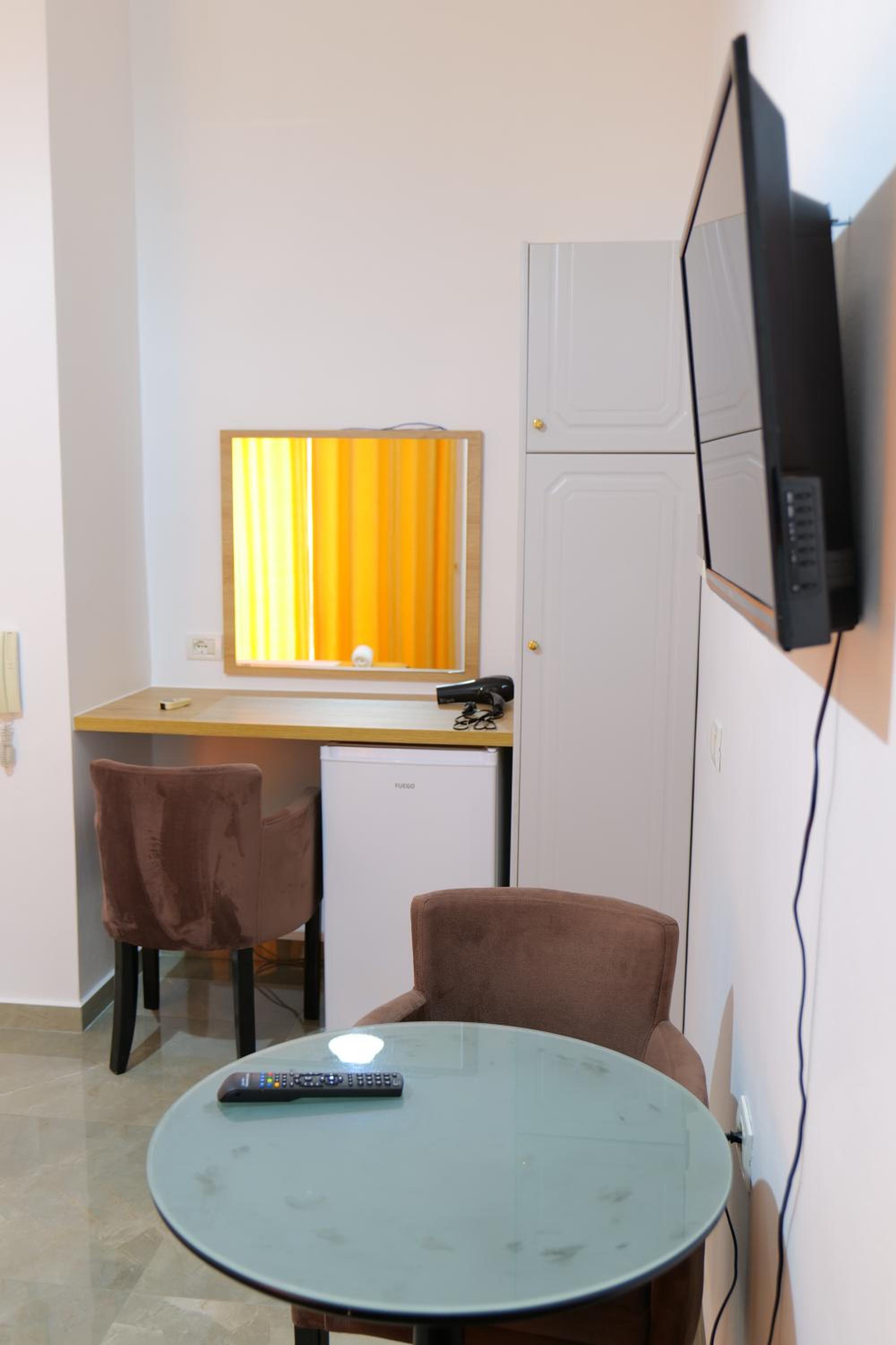 HOTEL ADI-VERA