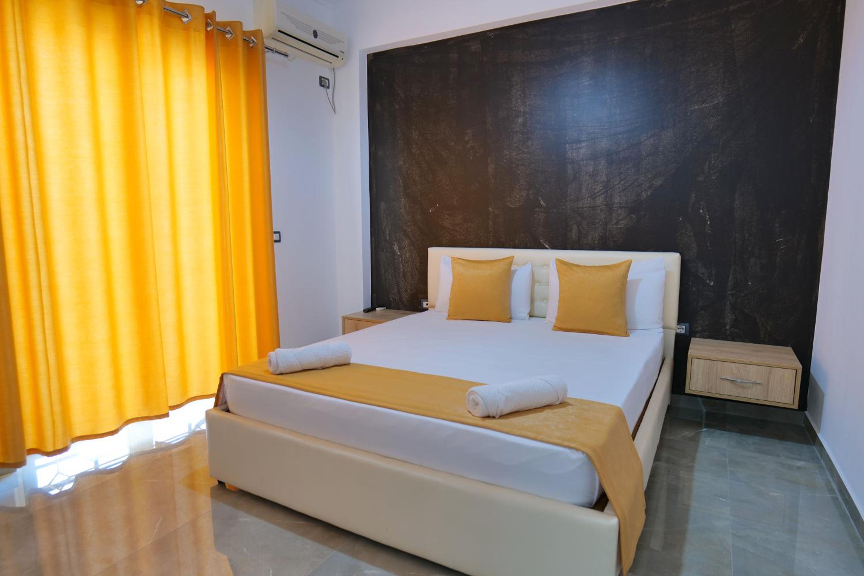 HOTEL ADI-VERA