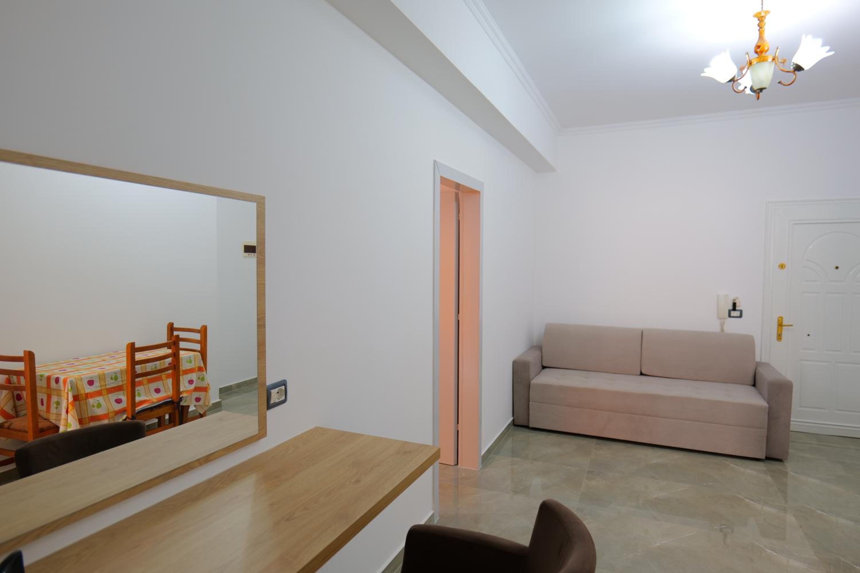 HOTEL ADI-VERA