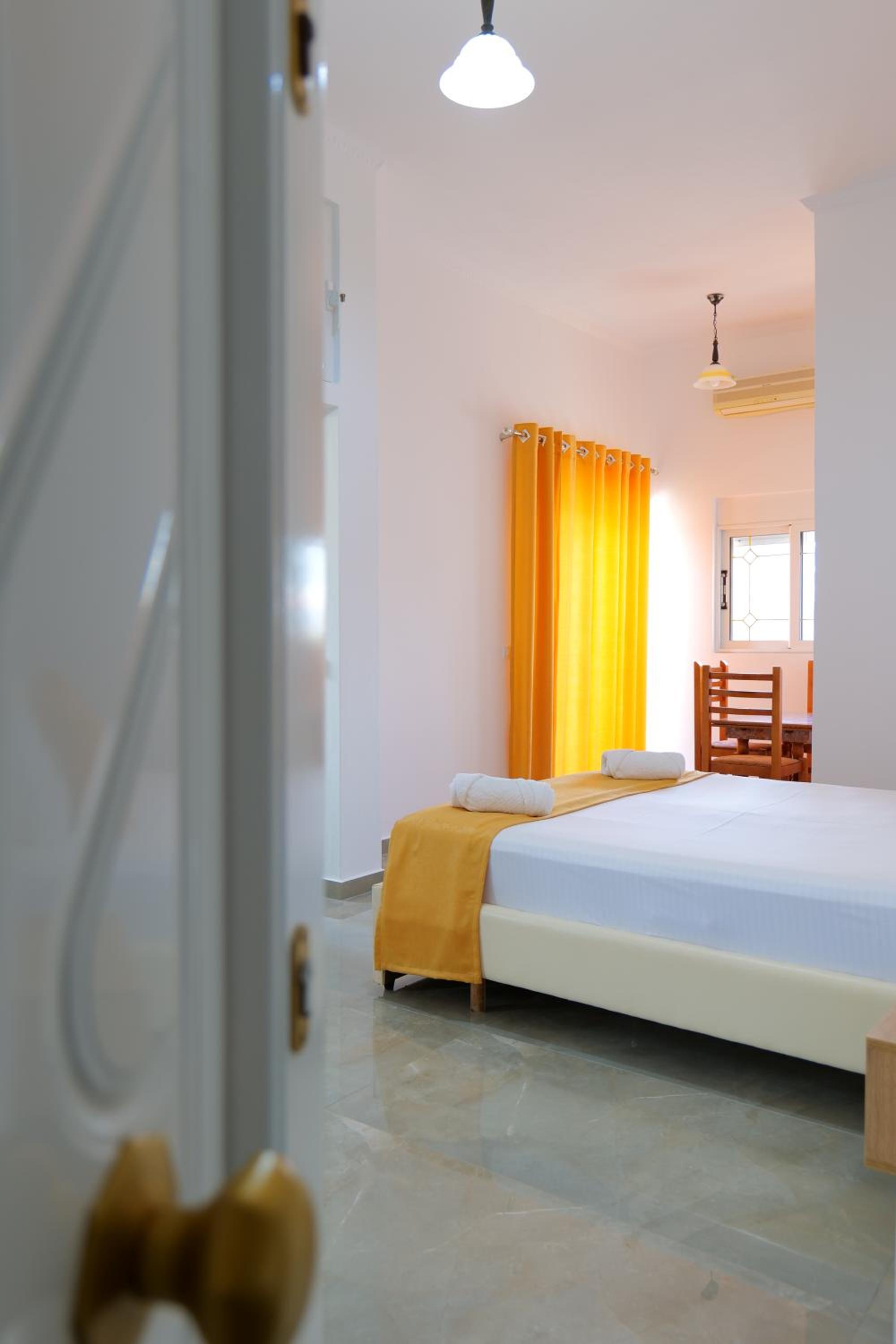 HOTEL ADI-VERA