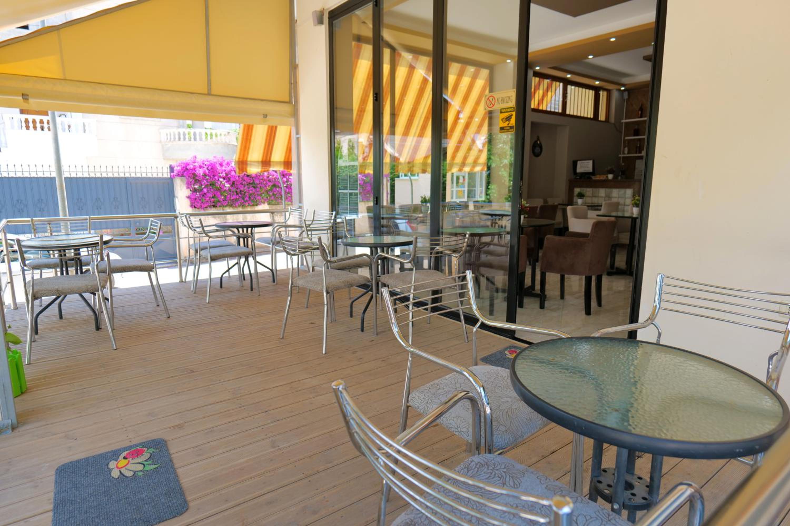 HOTEL ADI-VERA