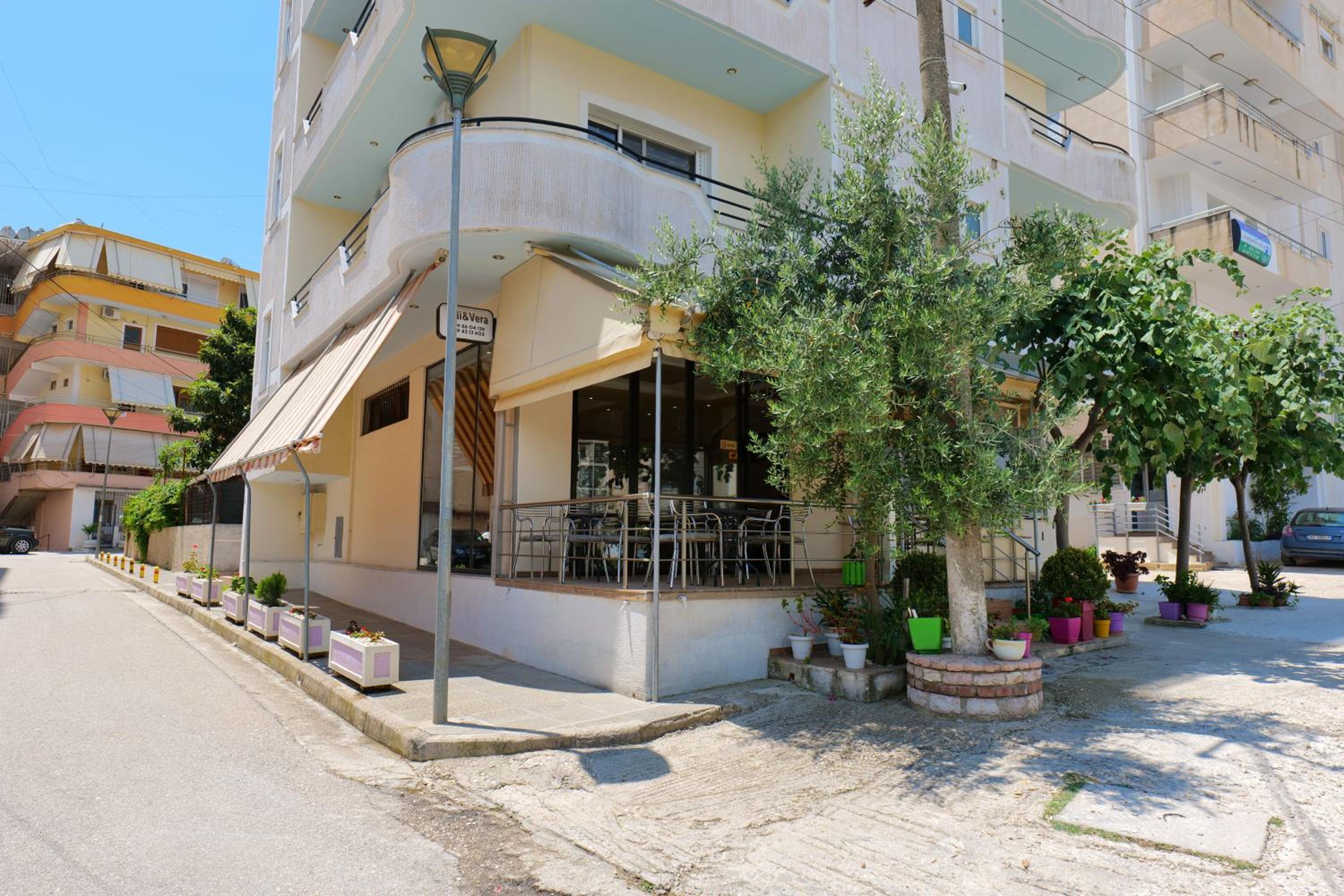 HOTEL ADI-VERA