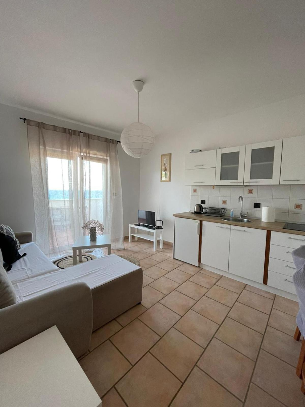 Apartment Frina II, Island Hvar
