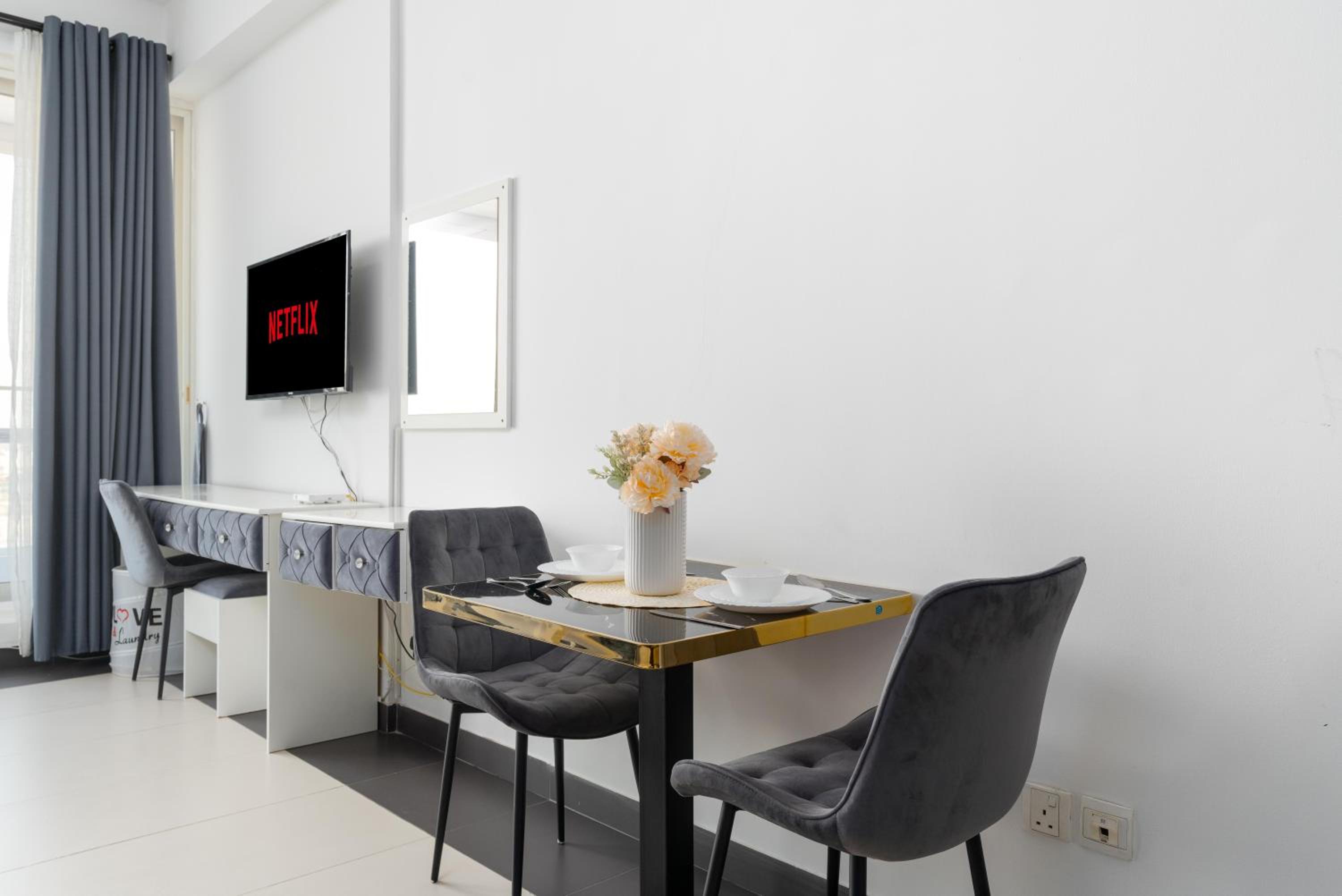 Vacay Lettings - Silicon Oasis Budget Friendly Studio