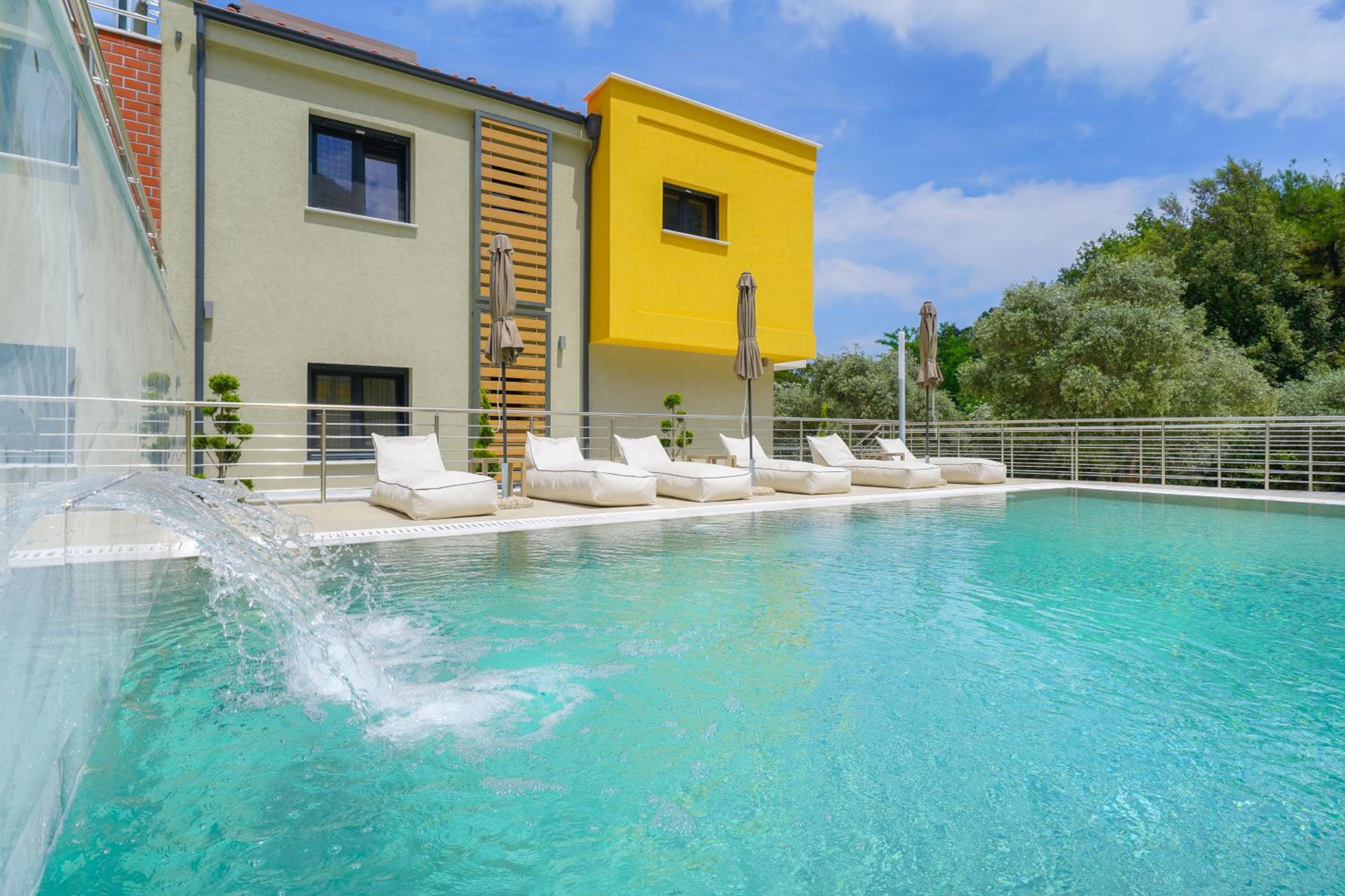 Serenity Apartments