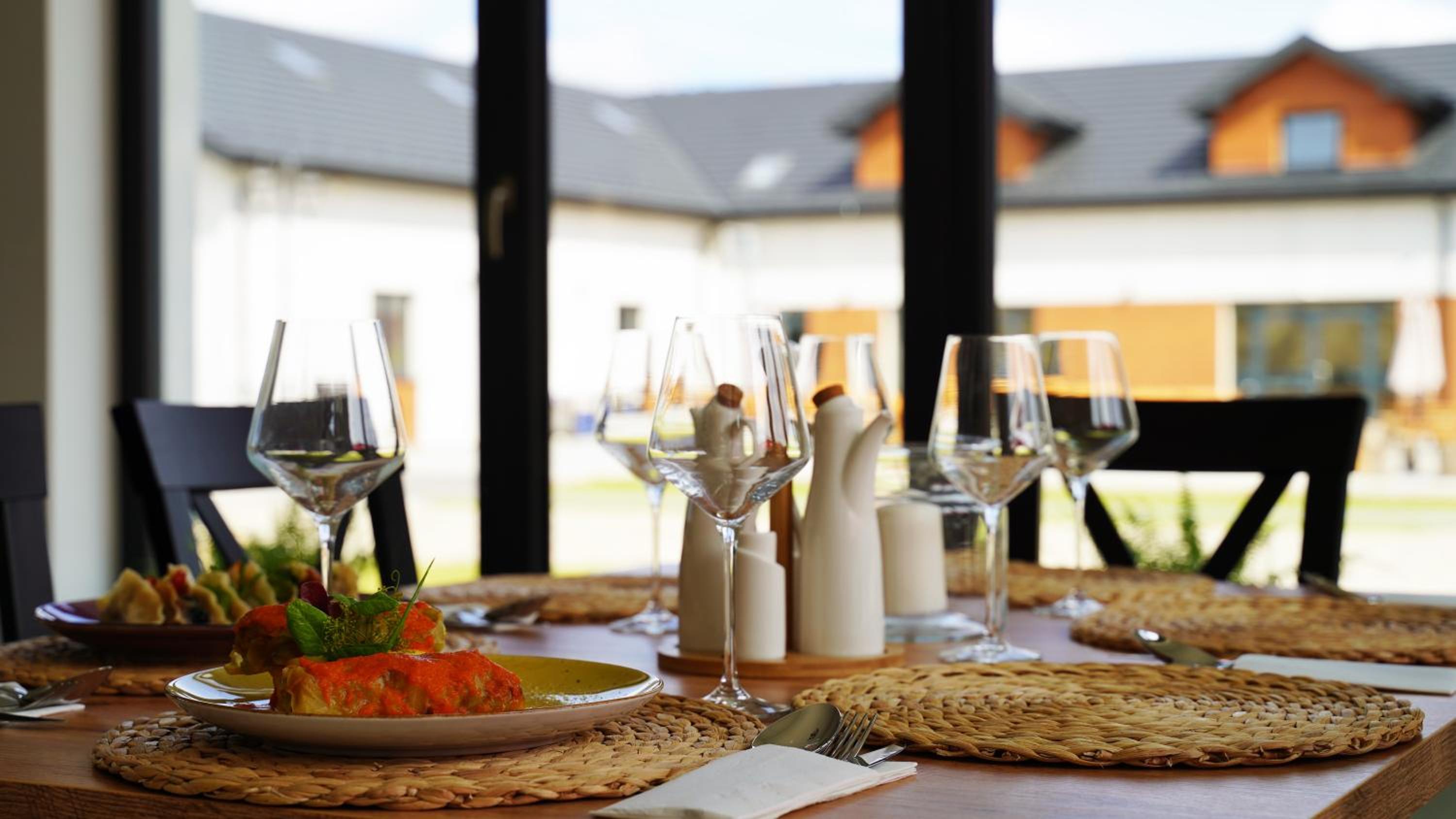 restaurant