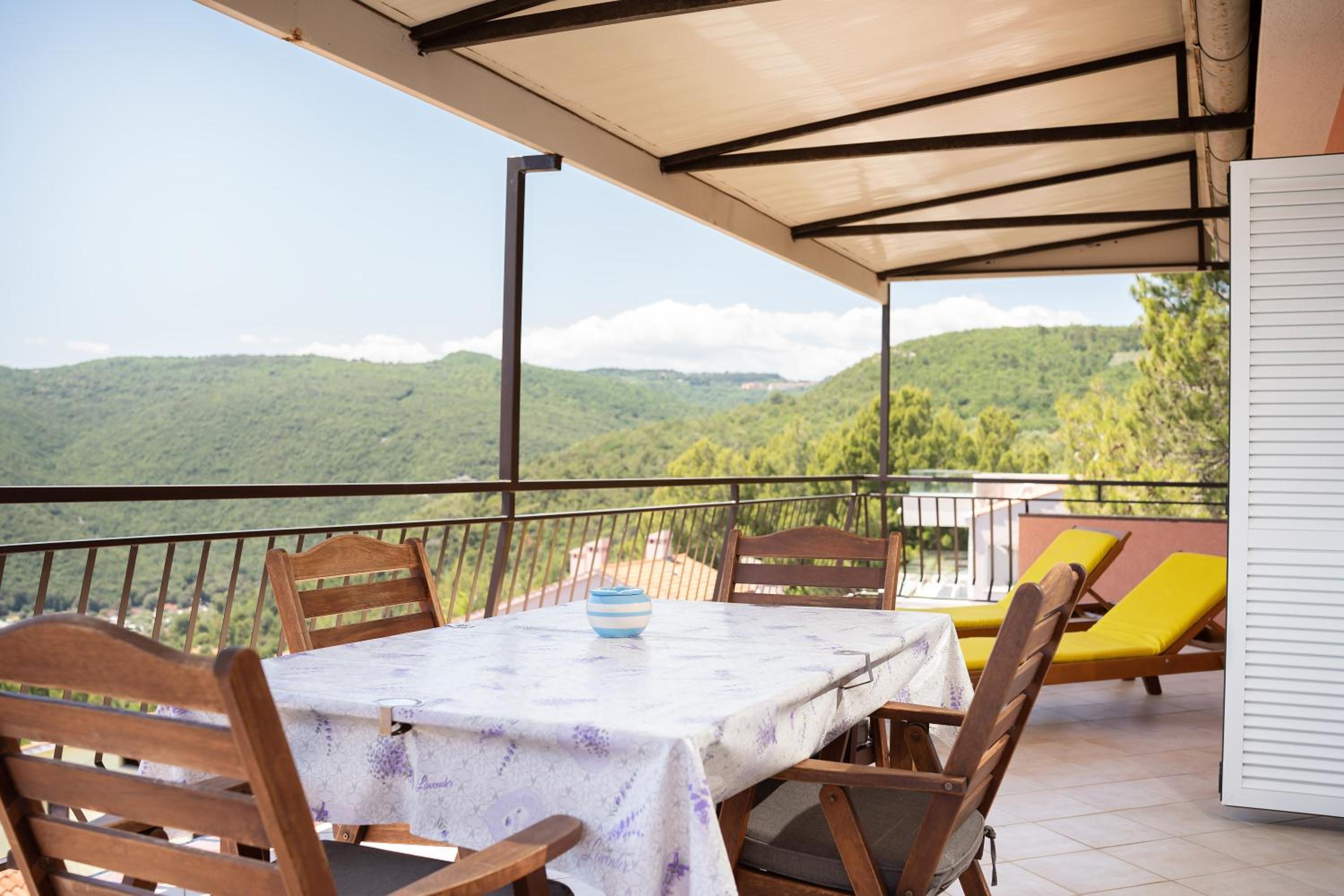 Apartments Oriana