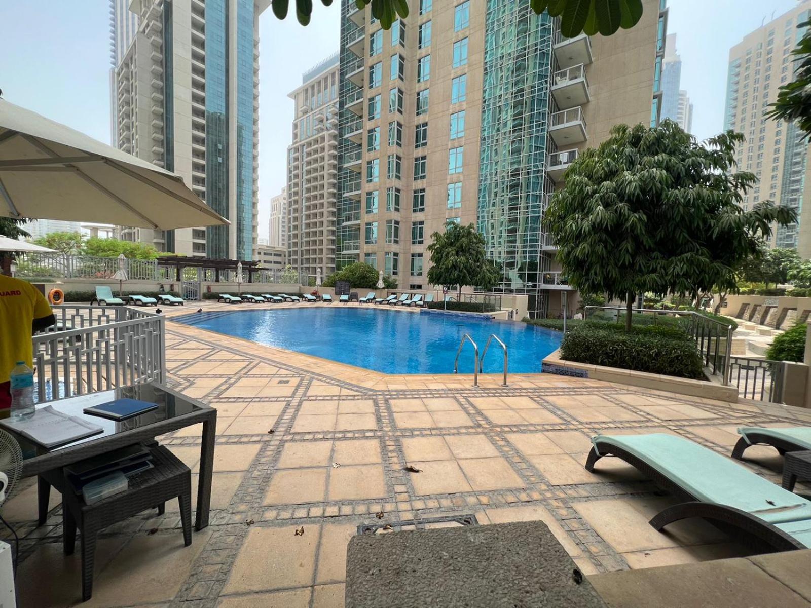 FIRST CLASS 2BR with full DUBAI DOWNTOWN SKYLINE view