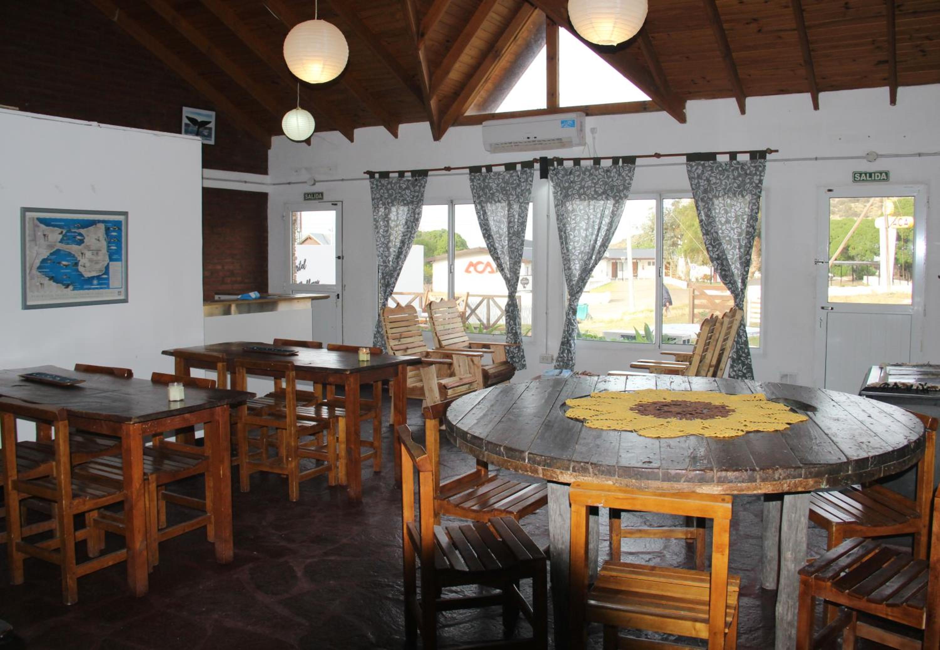 Hostel Bahía Ballenas