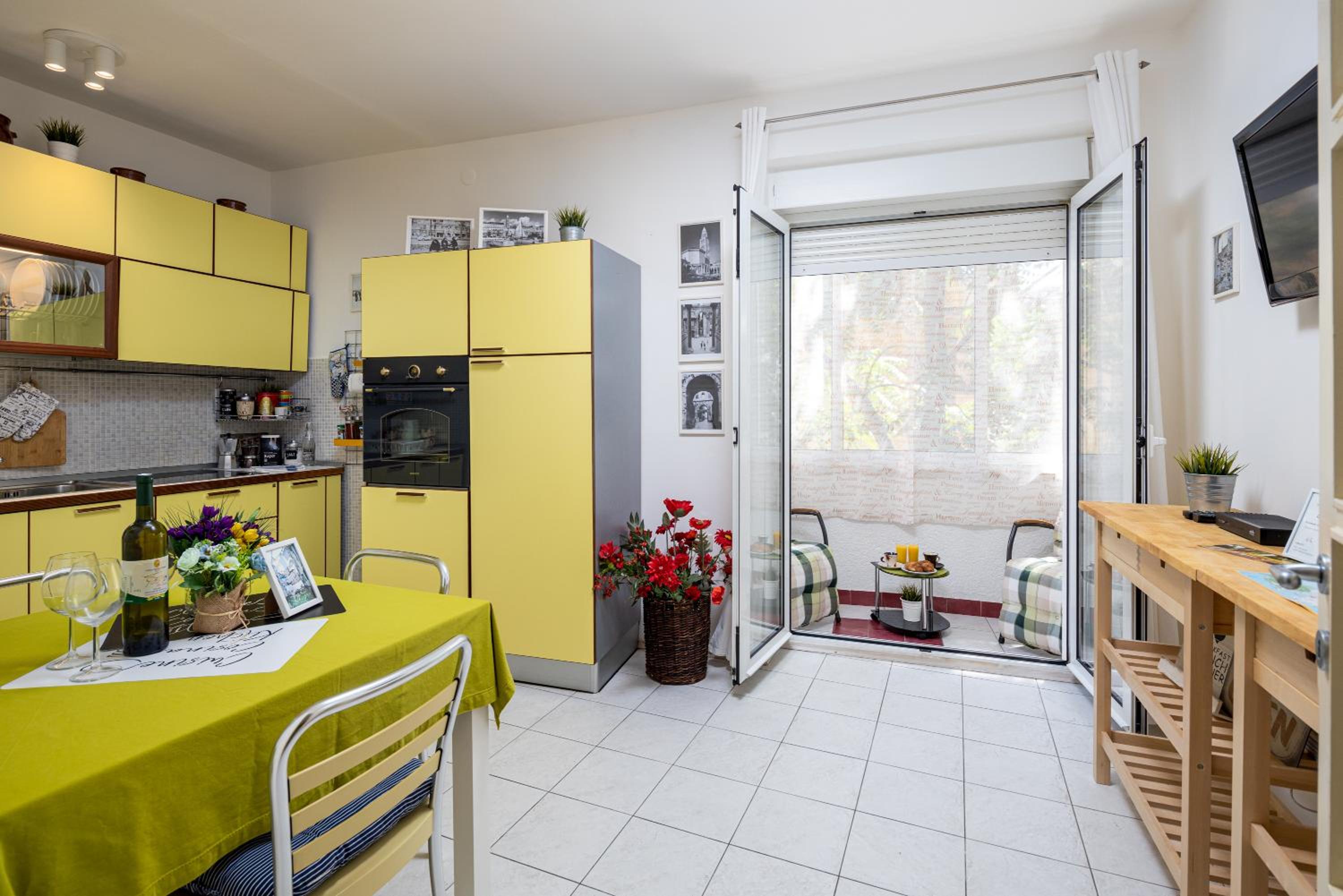 Downtown City Apartment