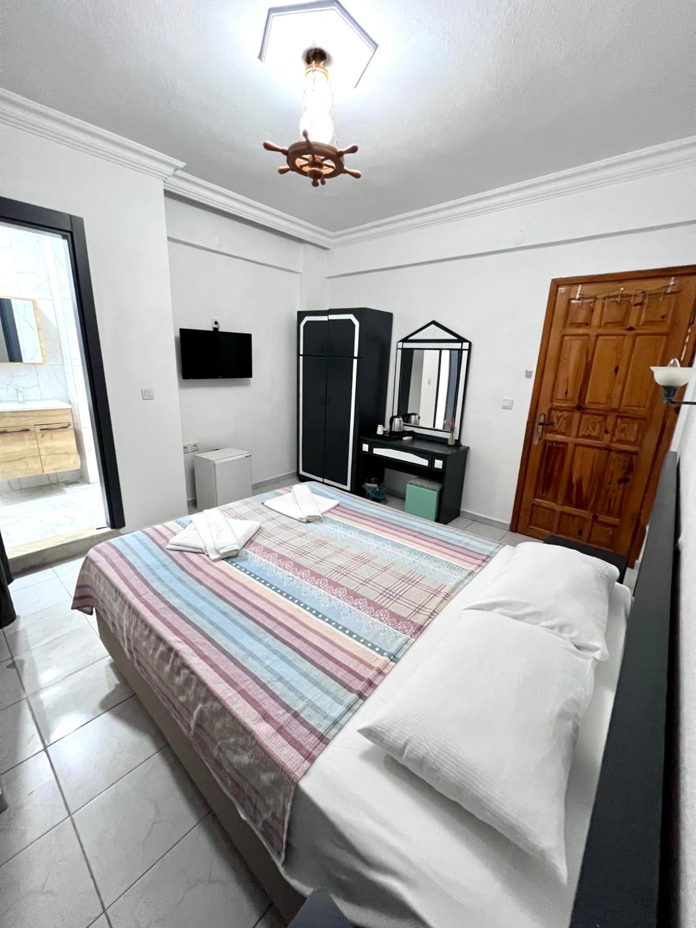 Yücel Otel - Image 96
