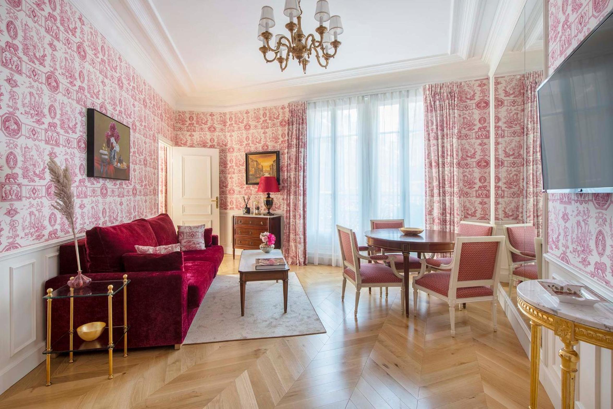 LE BEAU MARAIS - Luxury Apartments, AIR COND, LIFT