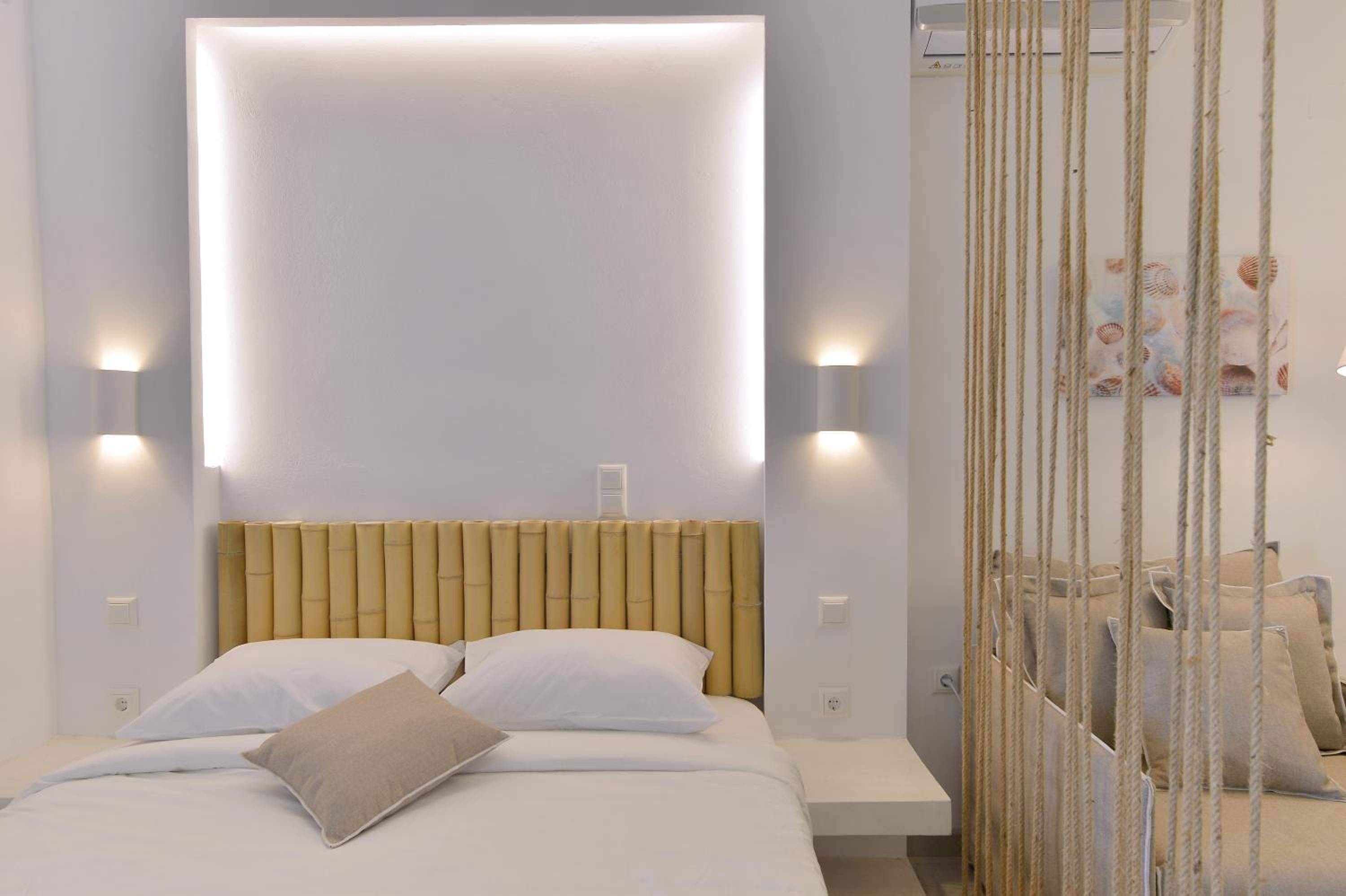Scenic Studio 7 Batsi Andros