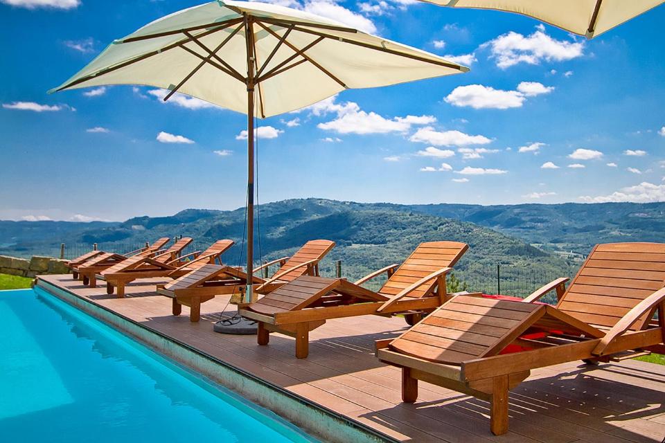 Villa Sancta Maria view 3