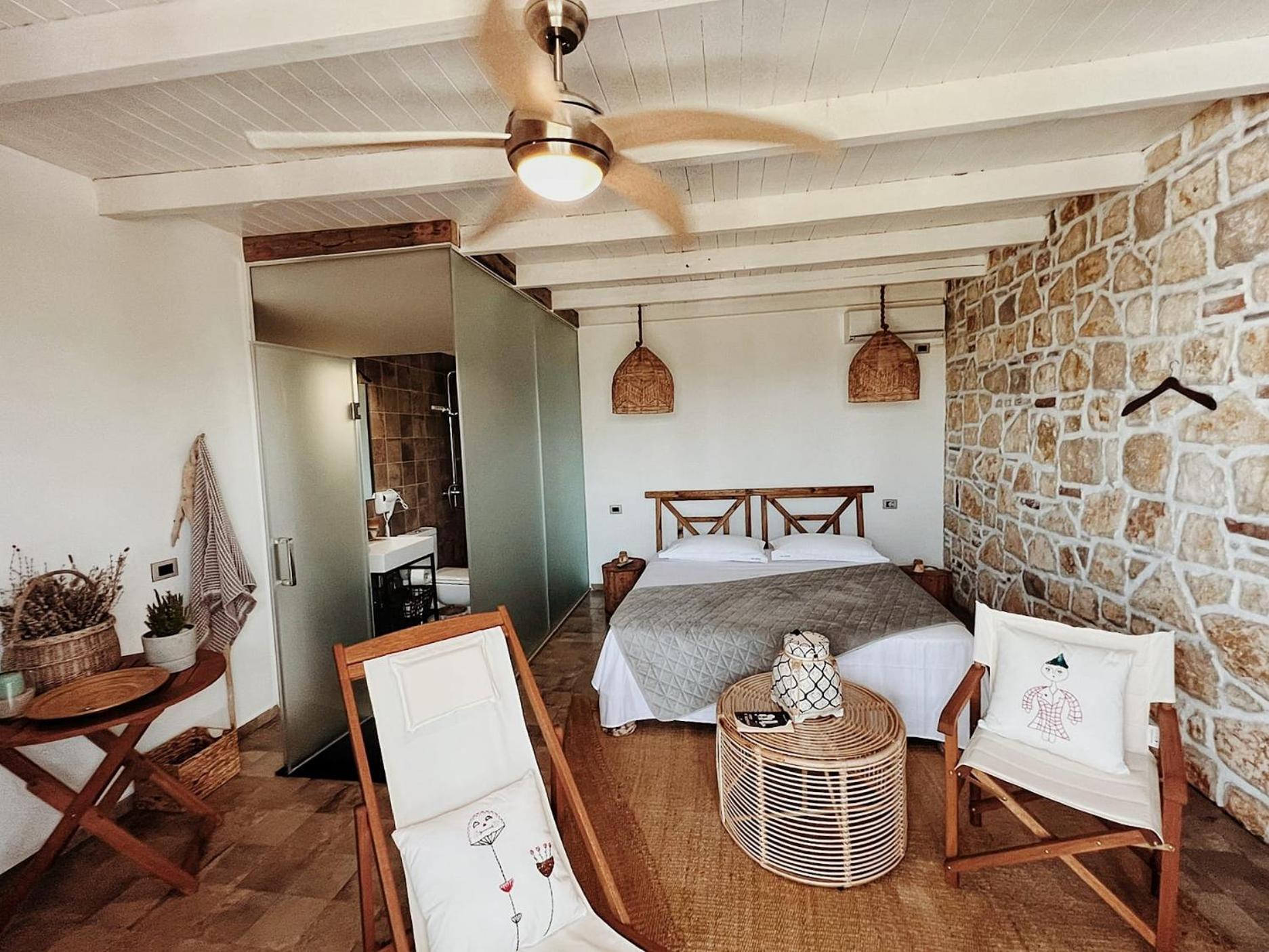 Kallmi View Eco Rooms
