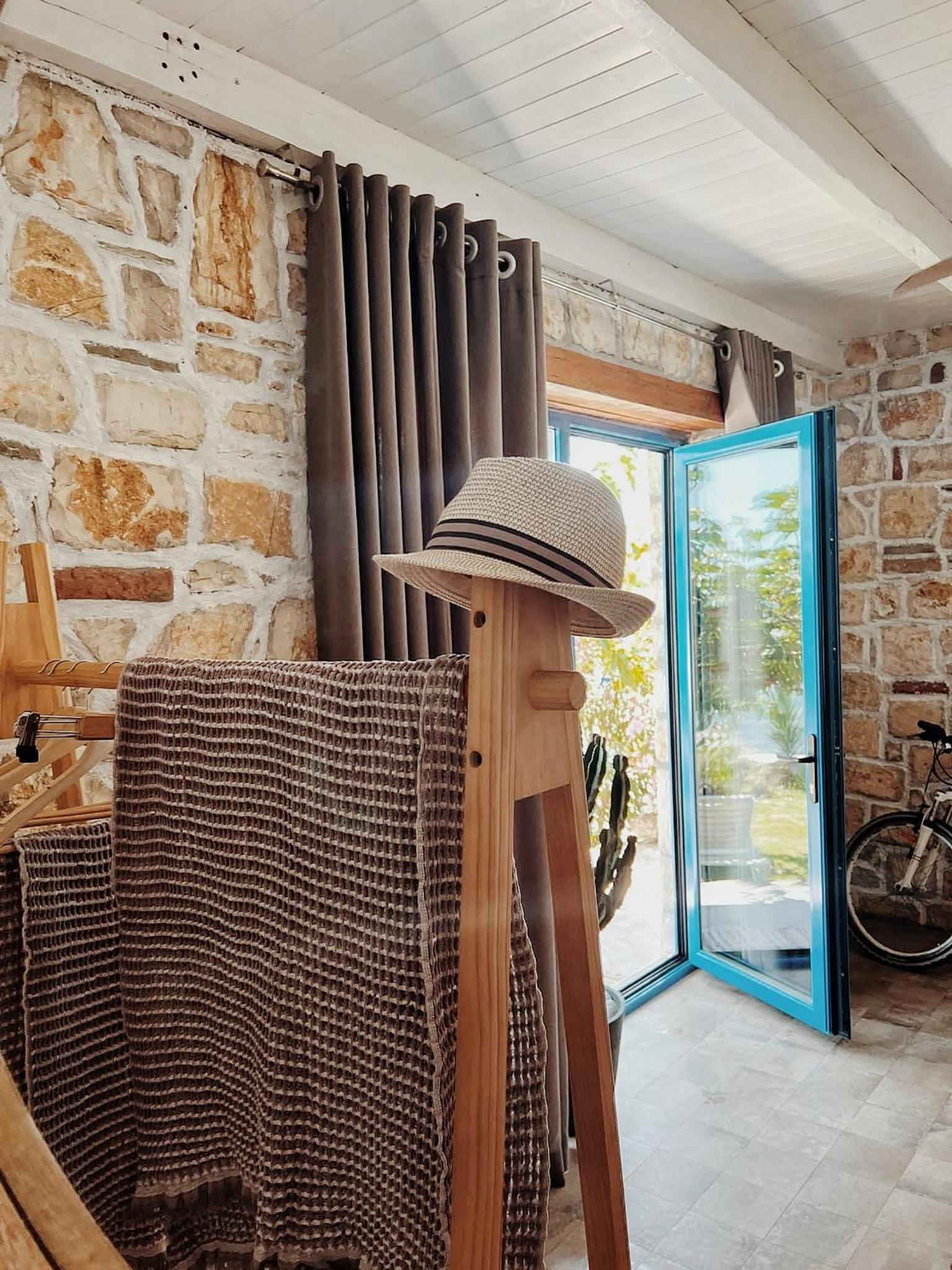 Kallmi View Eco Rooms