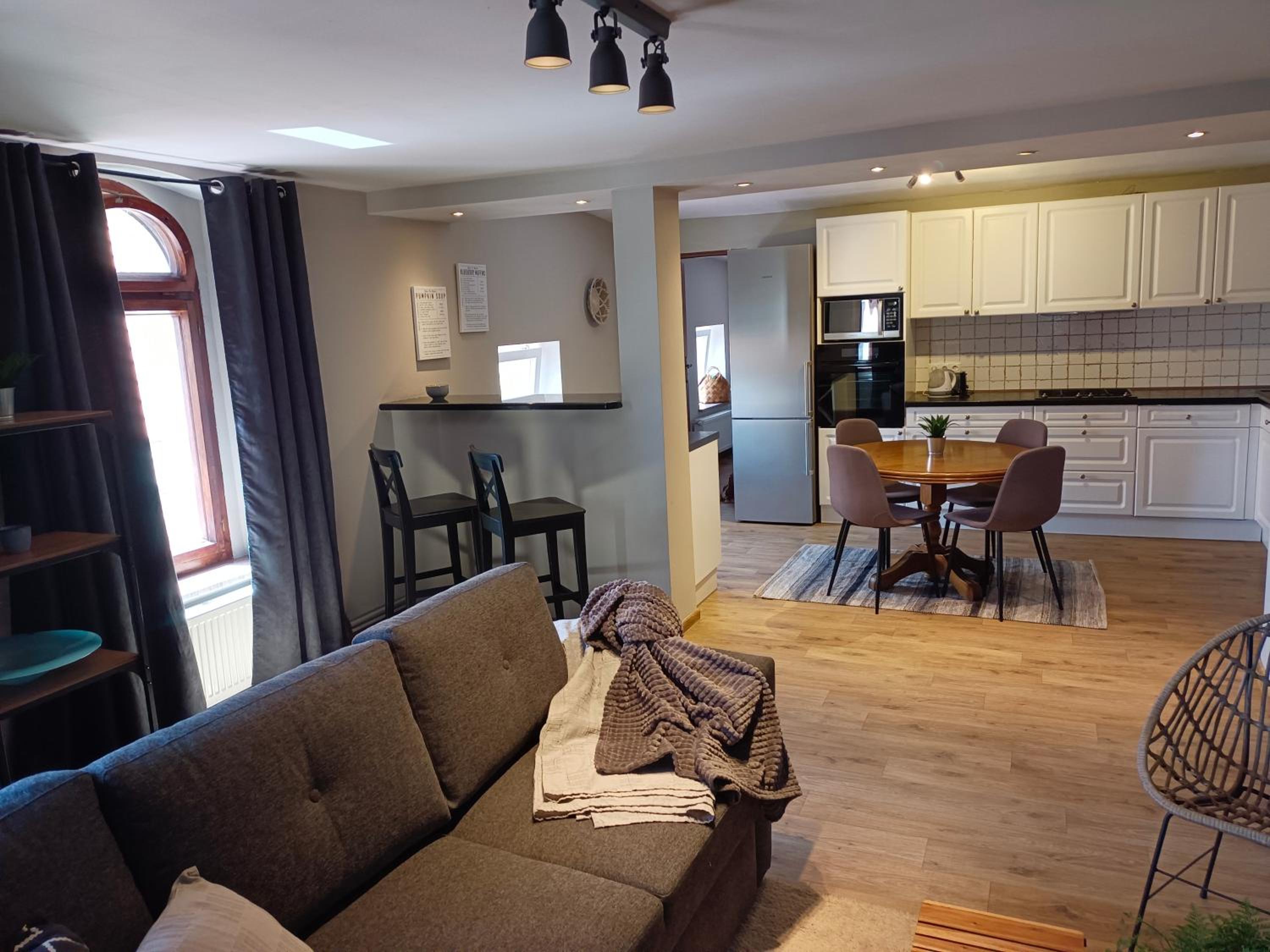 Luxary apartment on top of Walbrzych view 5
