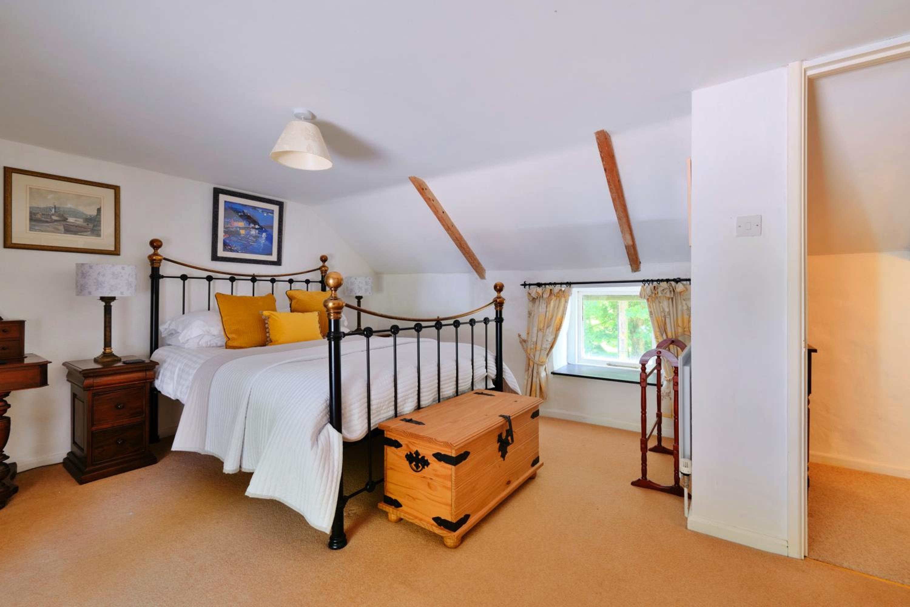 Finest Retreats - River Cottage