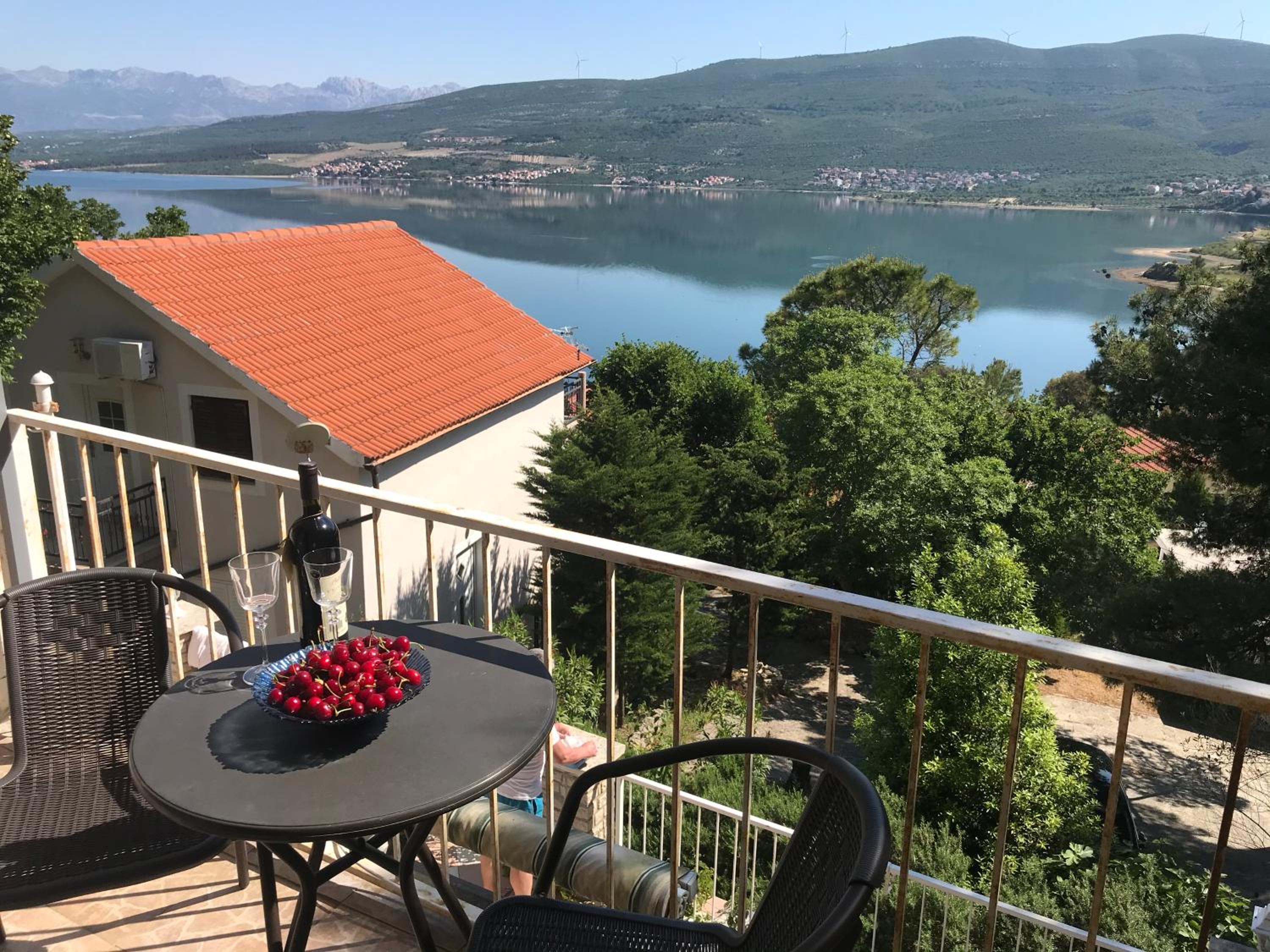 Apartmani Lidija Karin Donji view 3