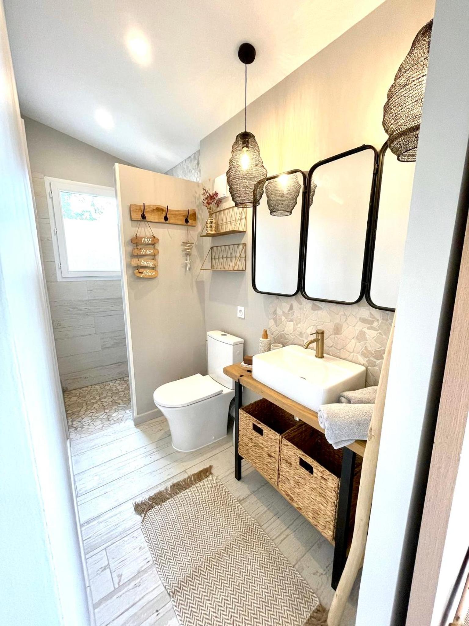 Hotel Studio Avec Piscine Balneo