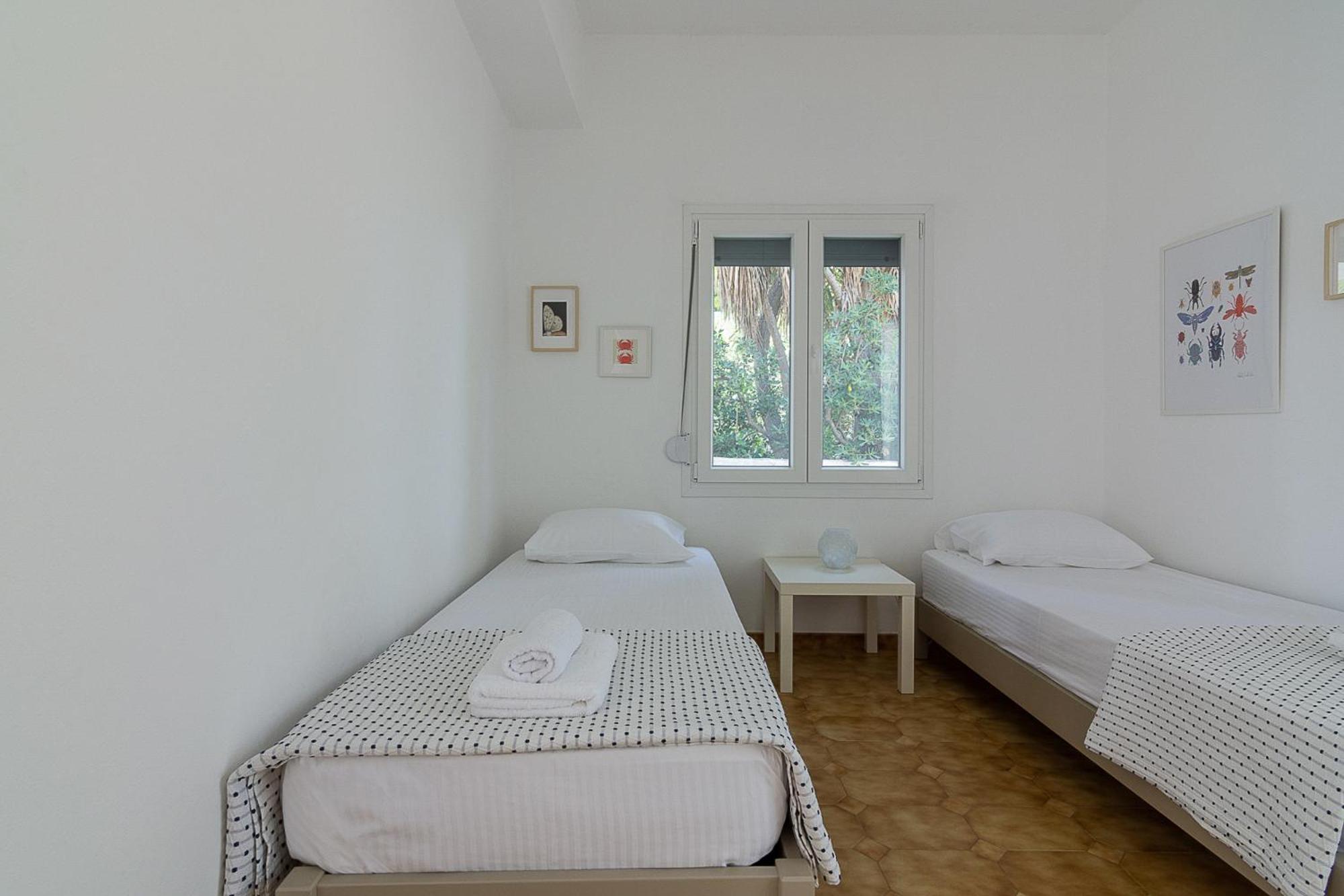 Comfortable Two Bedroom Accommodation photo 3