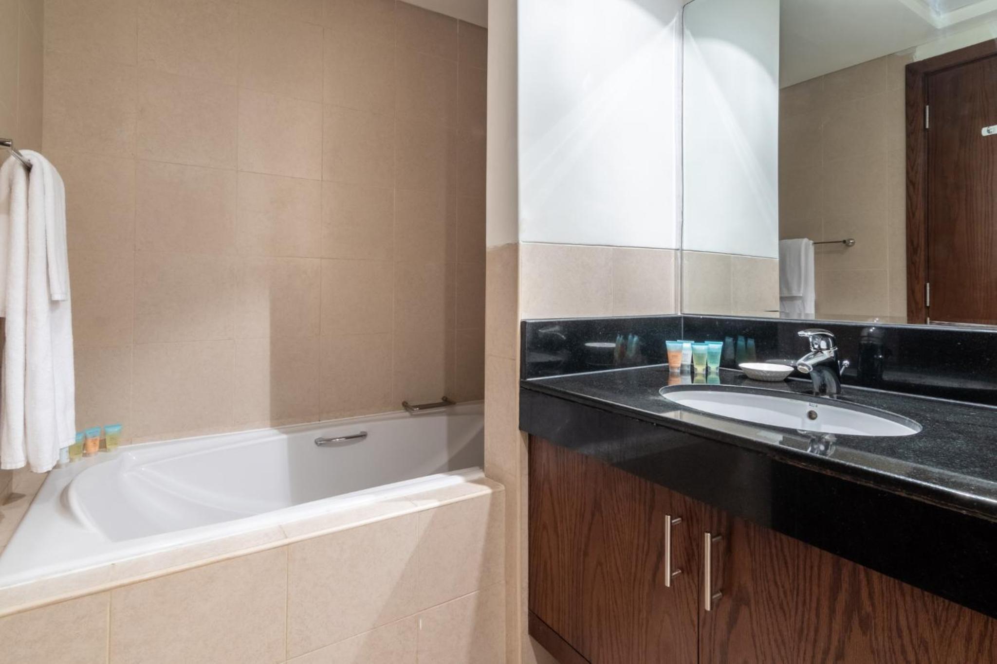 The Smart Concierge - 8 BLVD Walk
