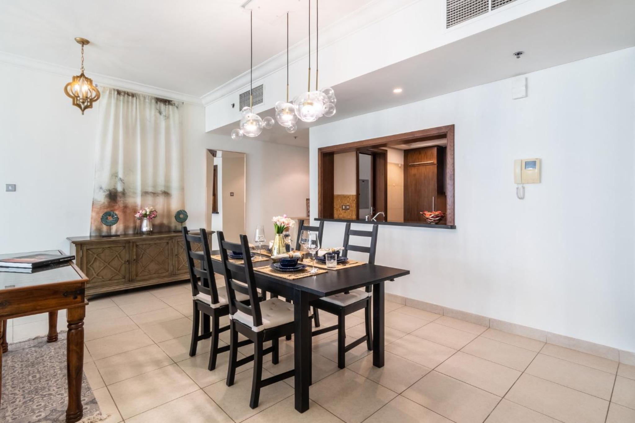 The Smart Concierge - 8 BLVD Walk