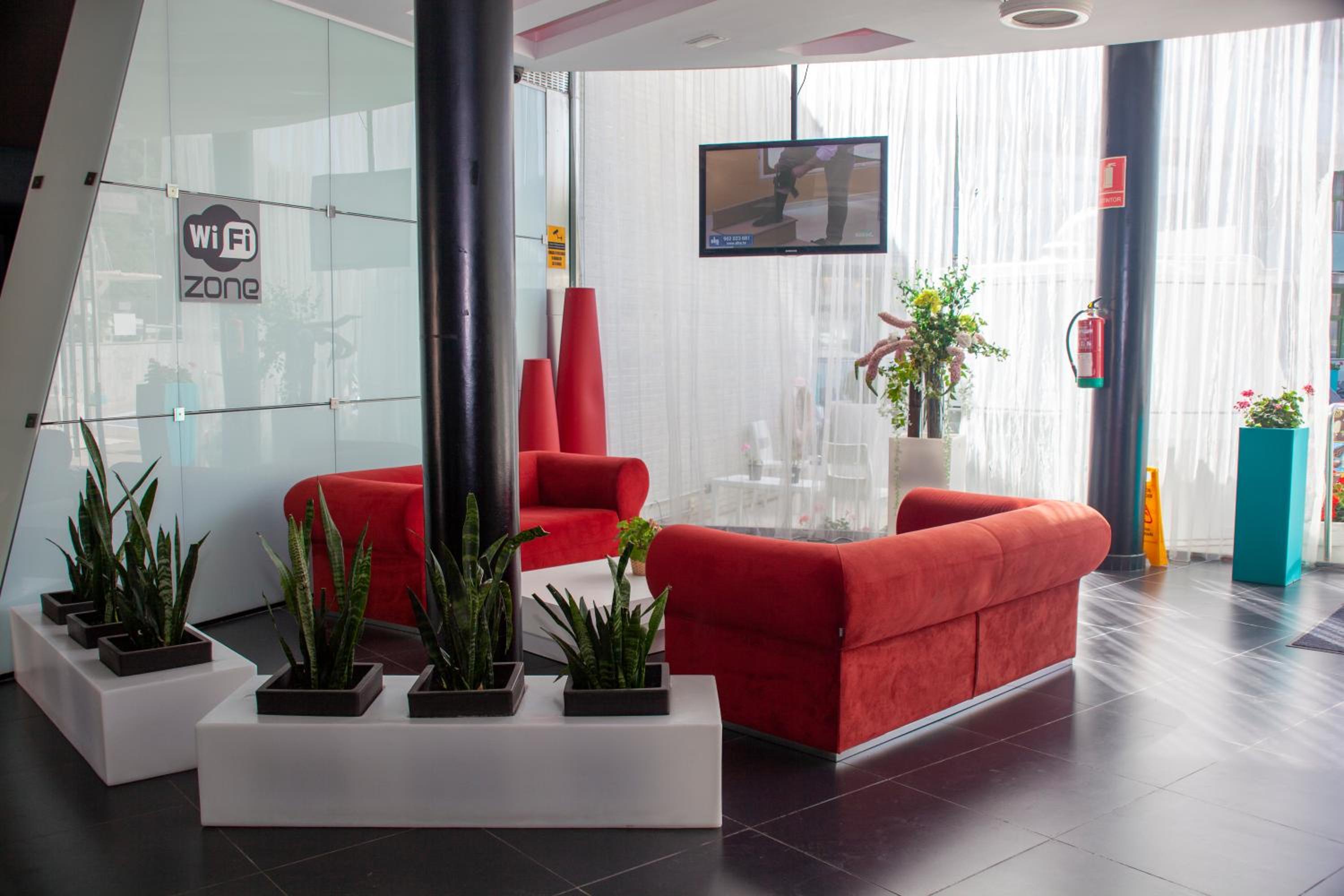 SALOU 4 YOU apartamentos view 5