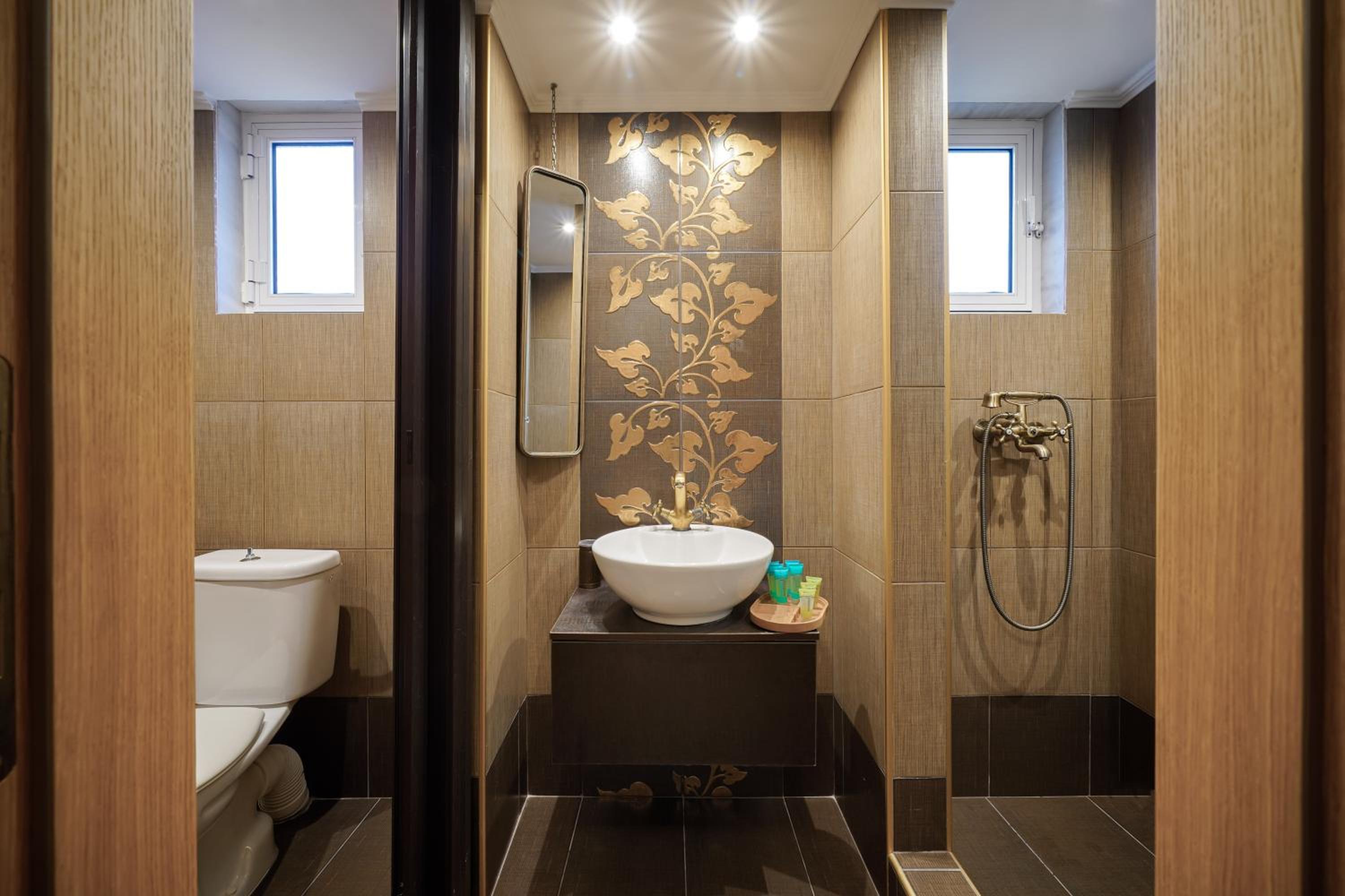 Luxury House Niso view 3