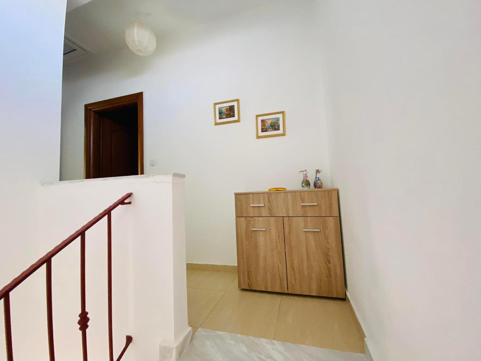 Chrisa's Guest House photo 2