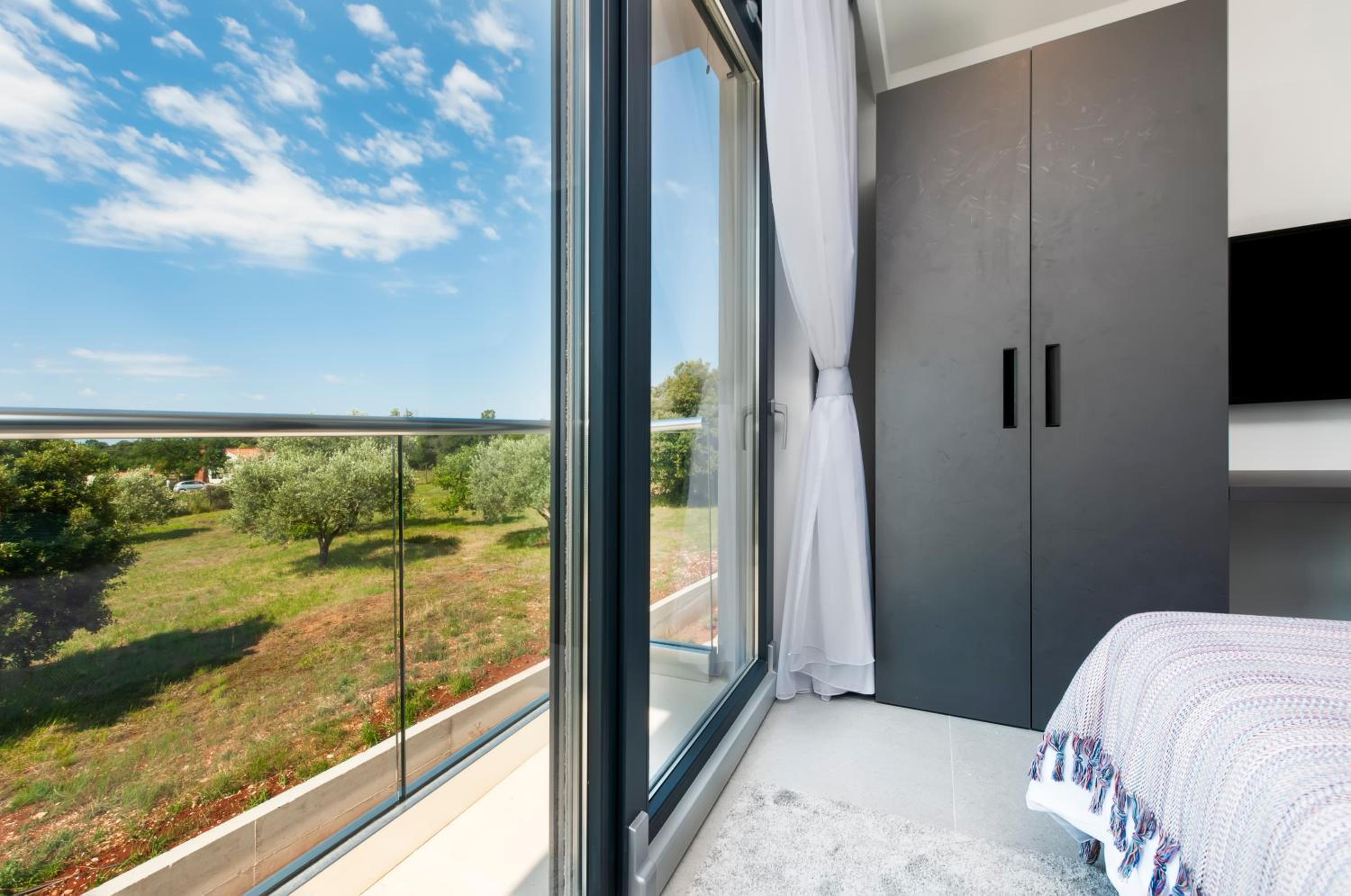 Luxury Residence Levante — photo 25