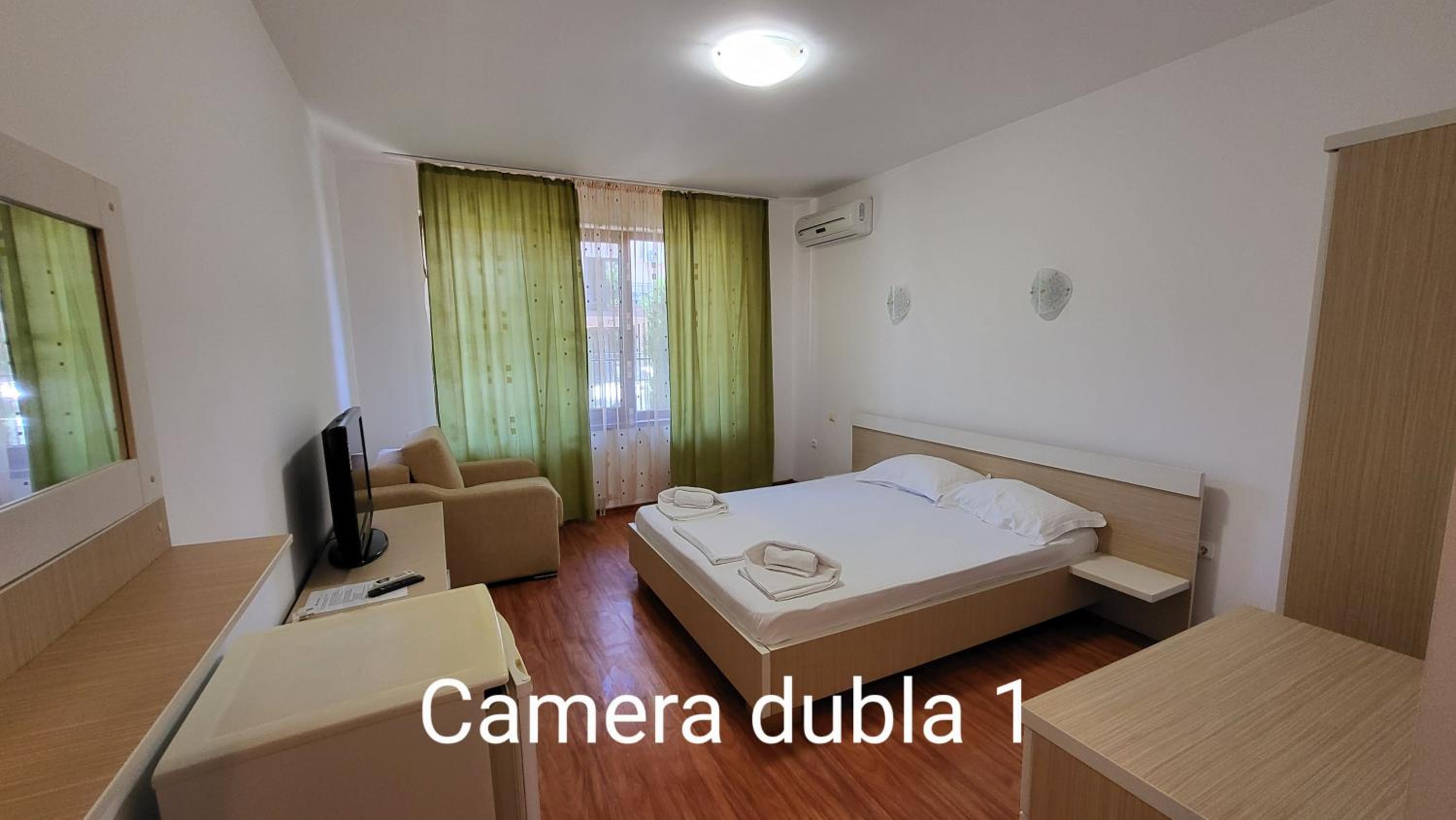 Photo 51