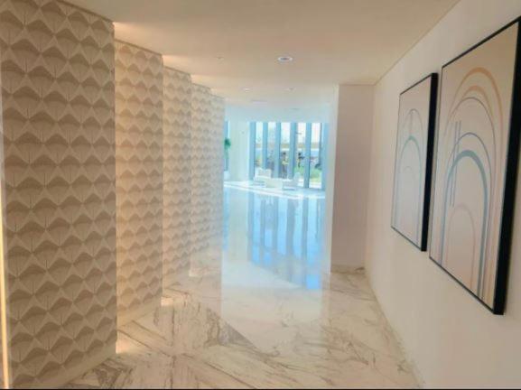 Luxury Brand New 2 Bedroom with Bluewater Views