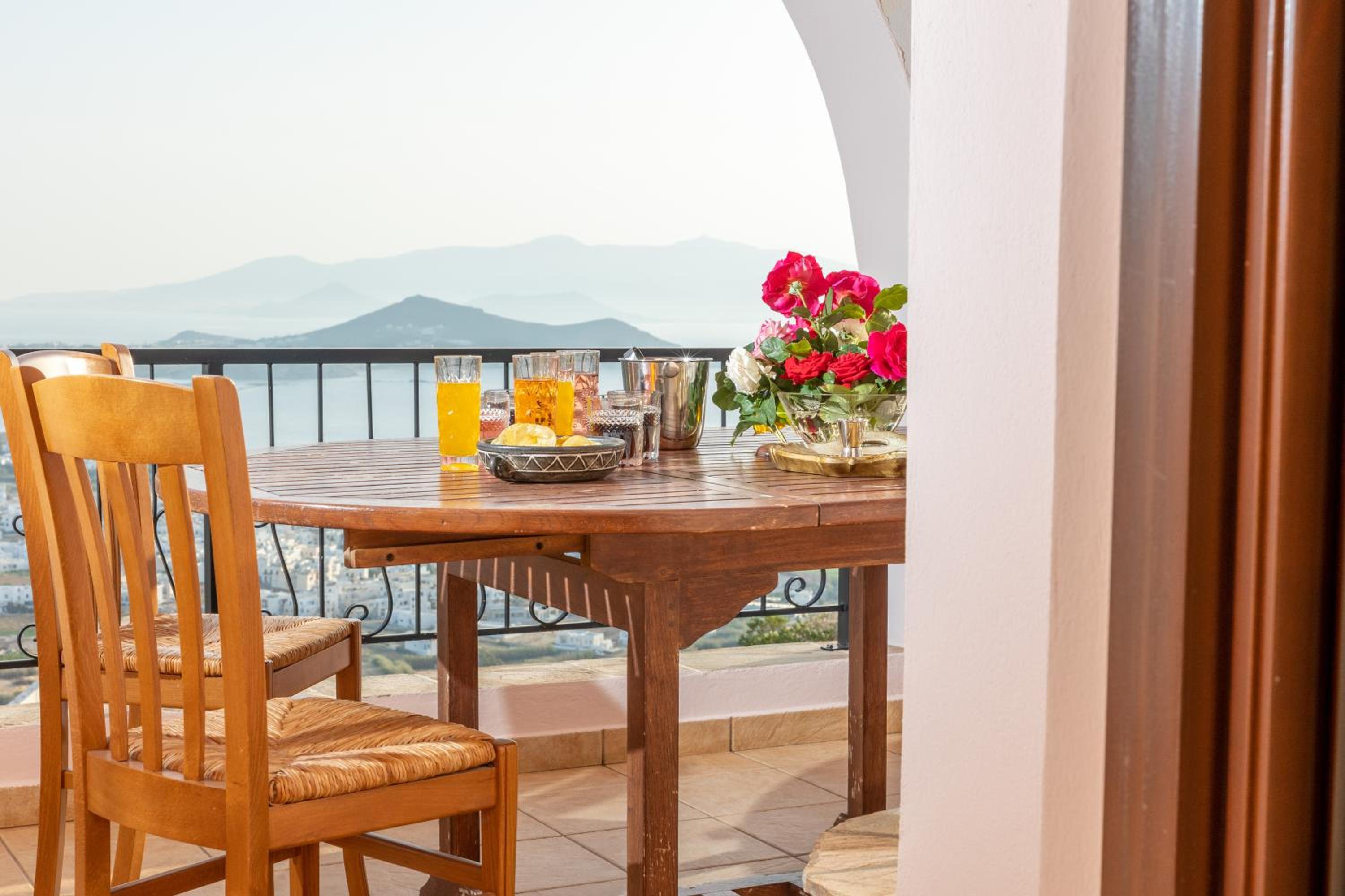 Blue Horizon Villa Spectacular Views and Comfort photo 2