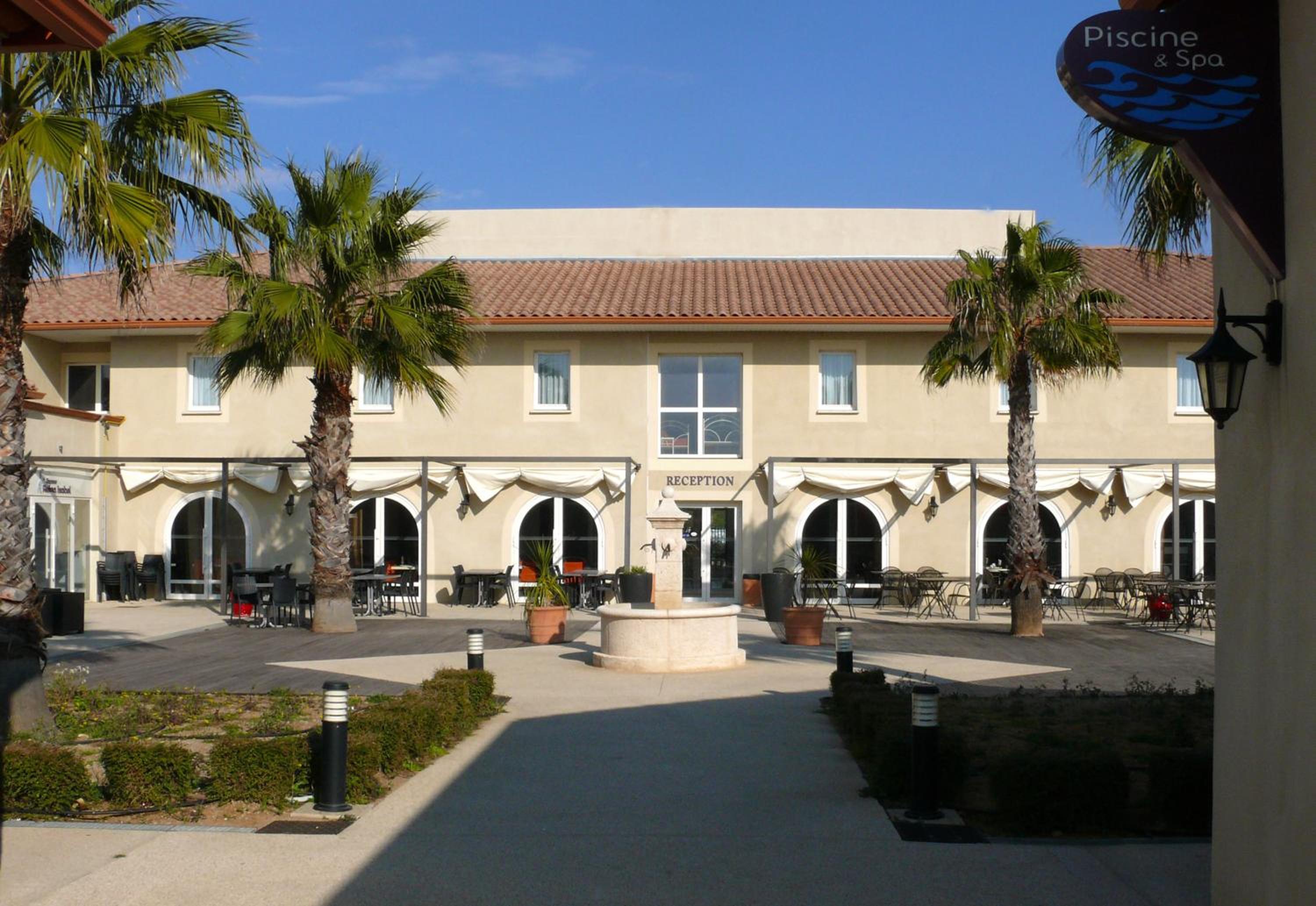 Hotel Hôtel Jasses de Camargue - Image 1