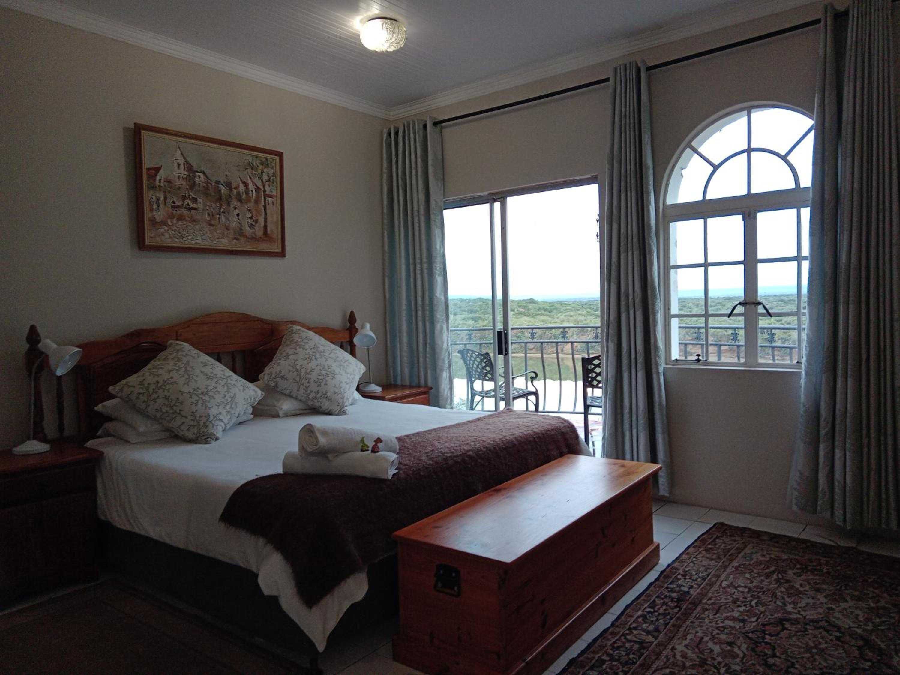 Addo Riverside Villa