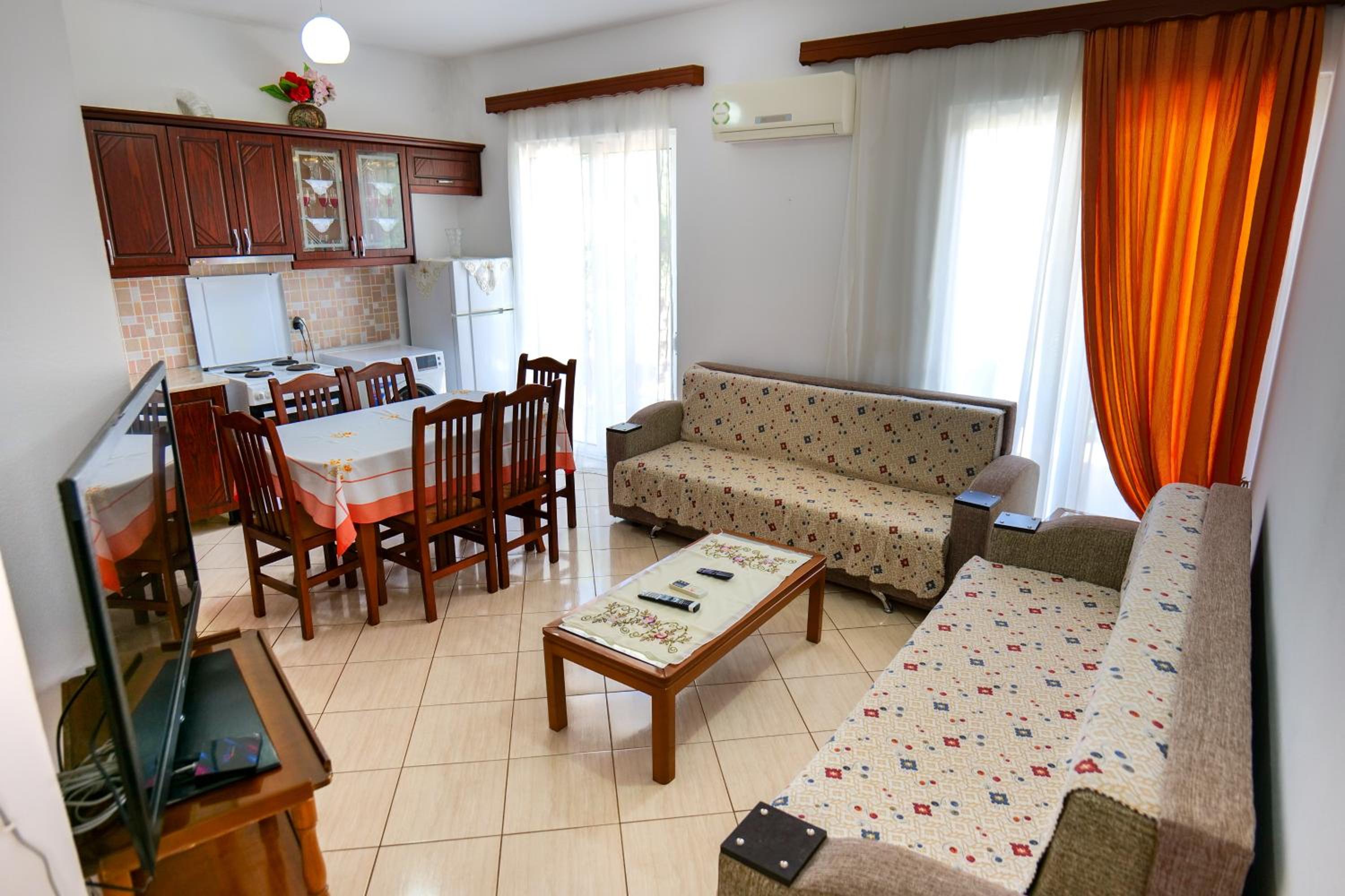 Ilias House