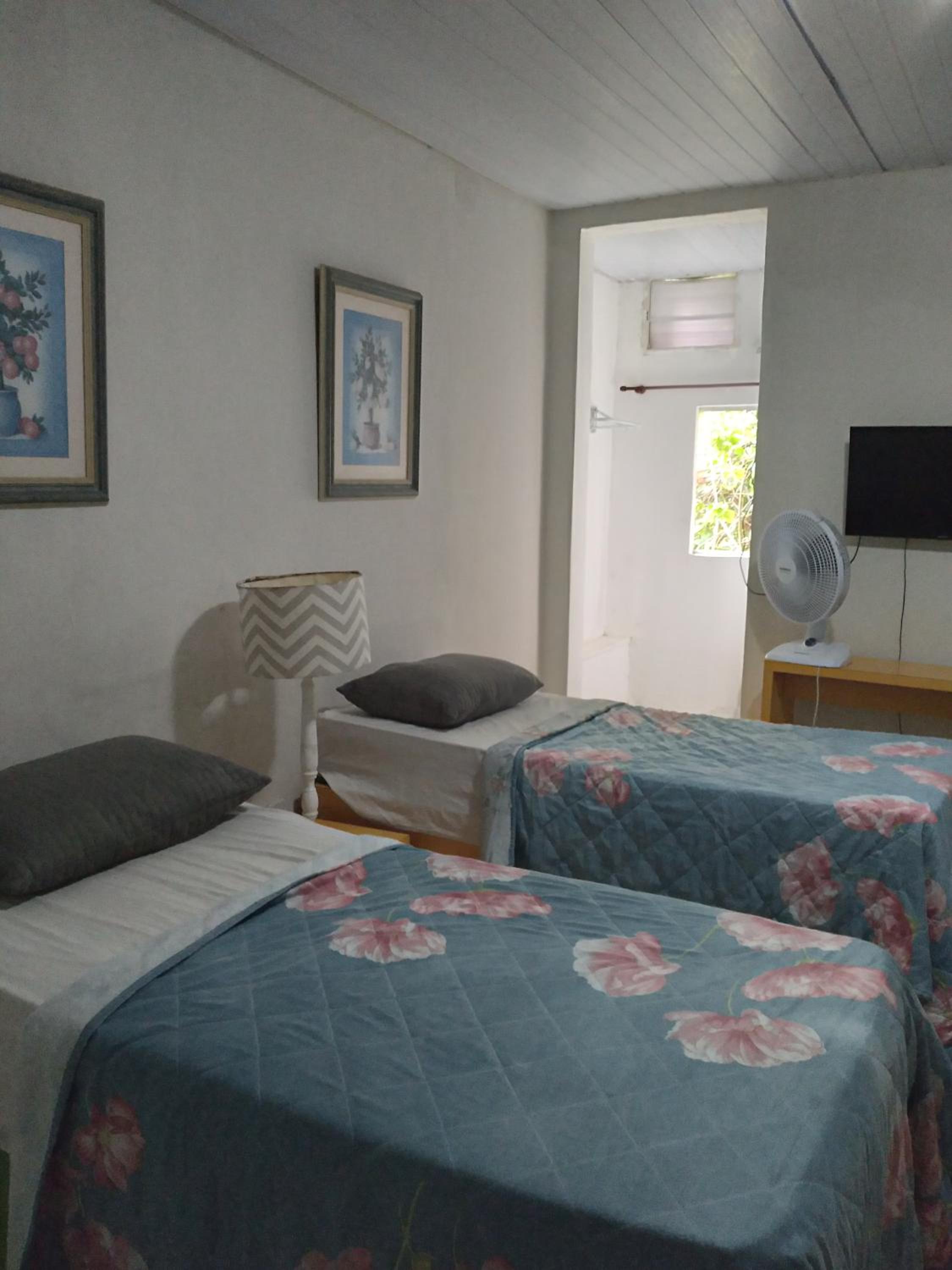 Hostel Cristo Da Barra