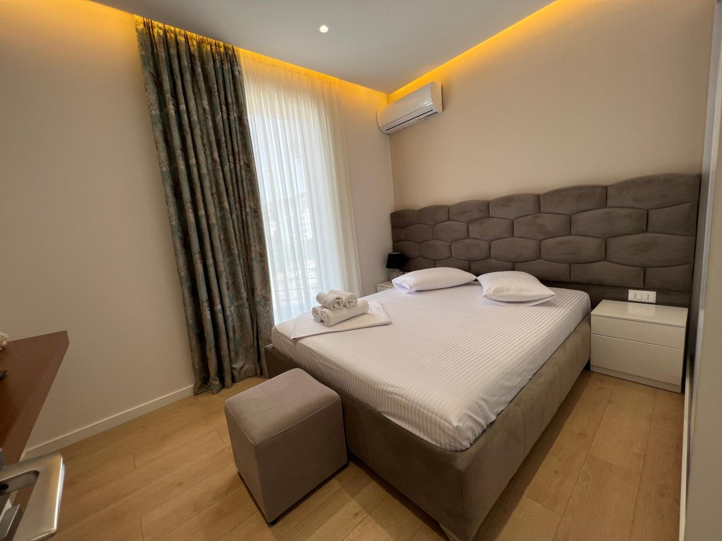 Dani's Apartments
