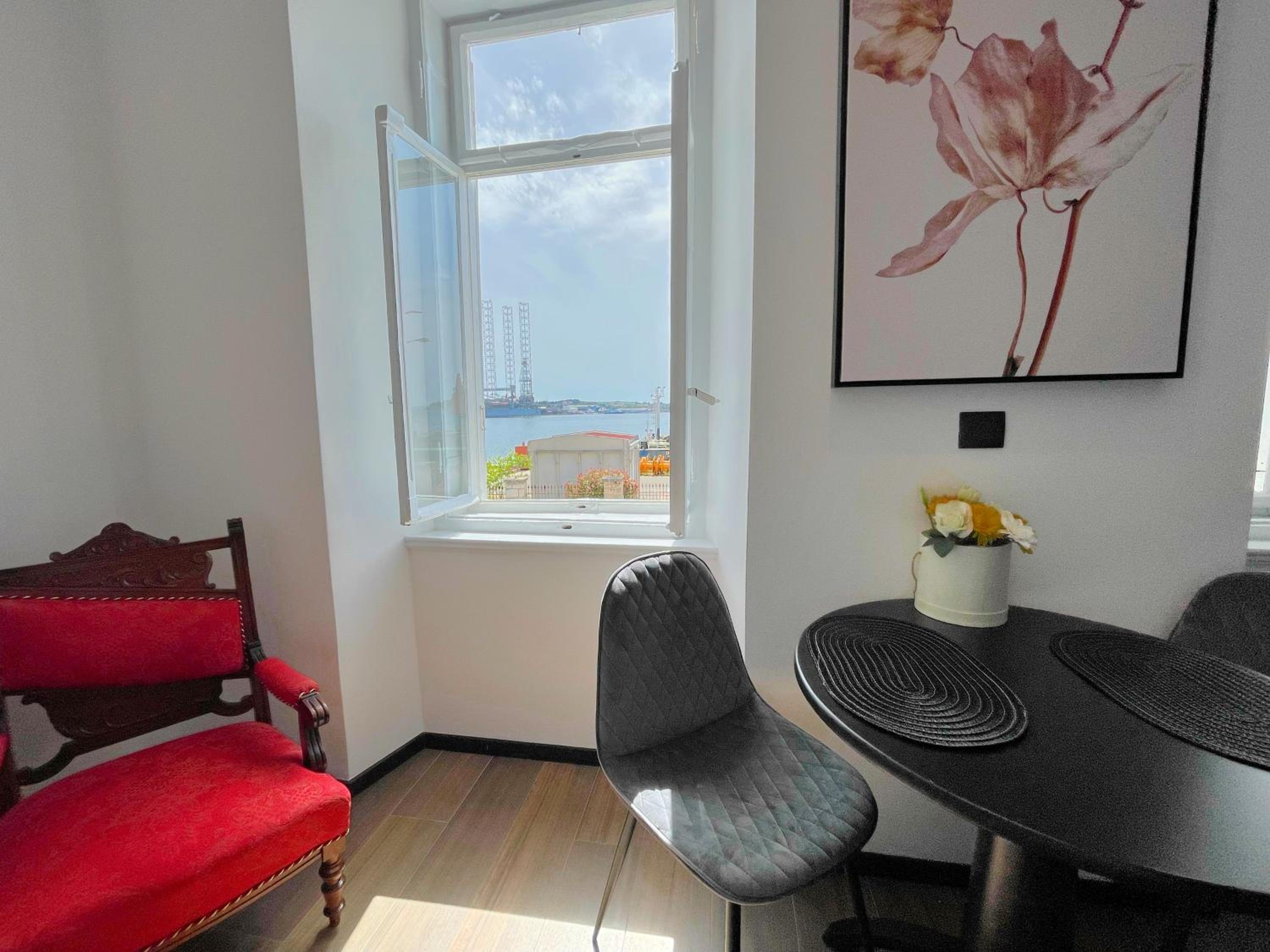 Navis city apartment