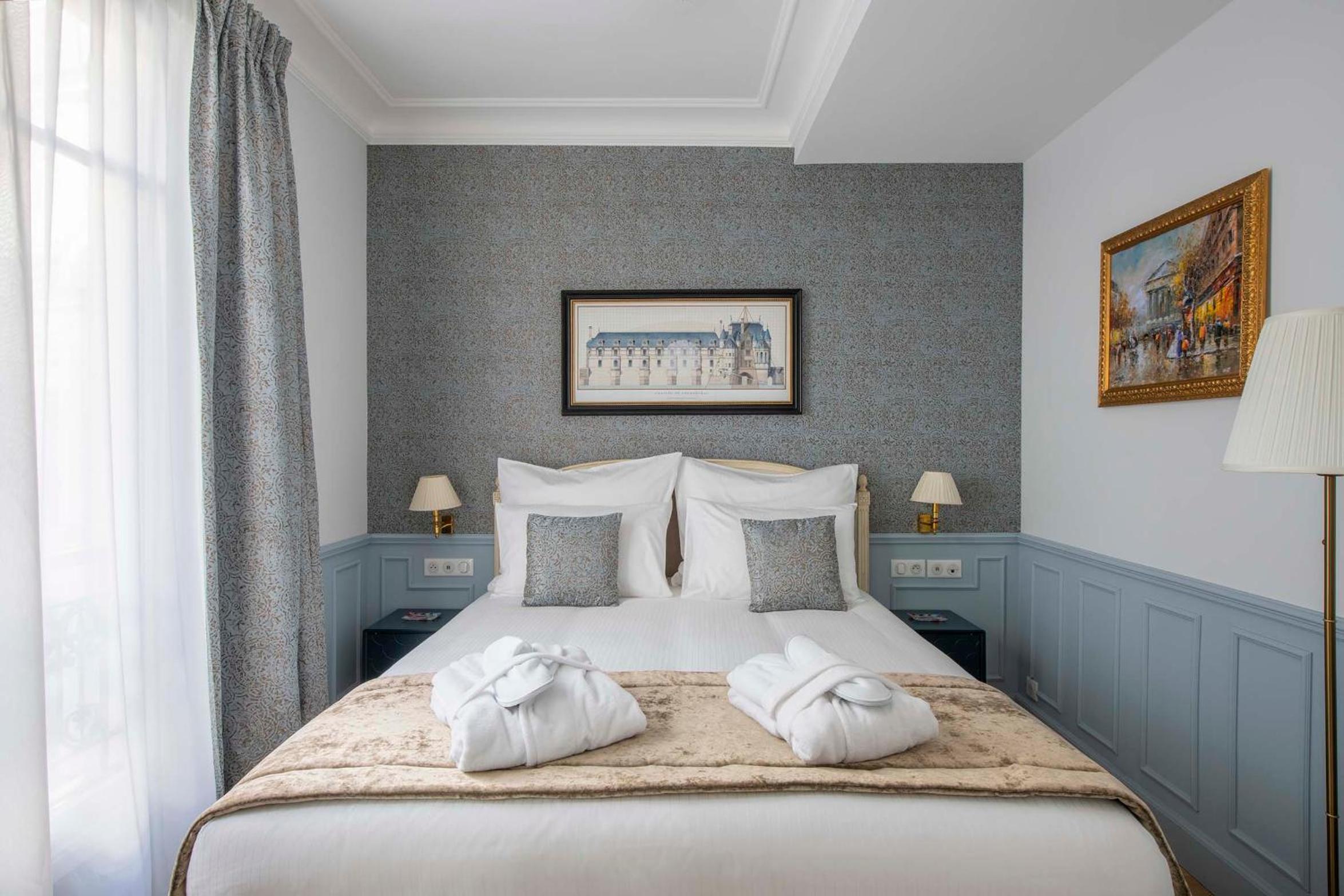 LE BEAU MARAIS - Luxury Apartments, AIR COND, LIFT