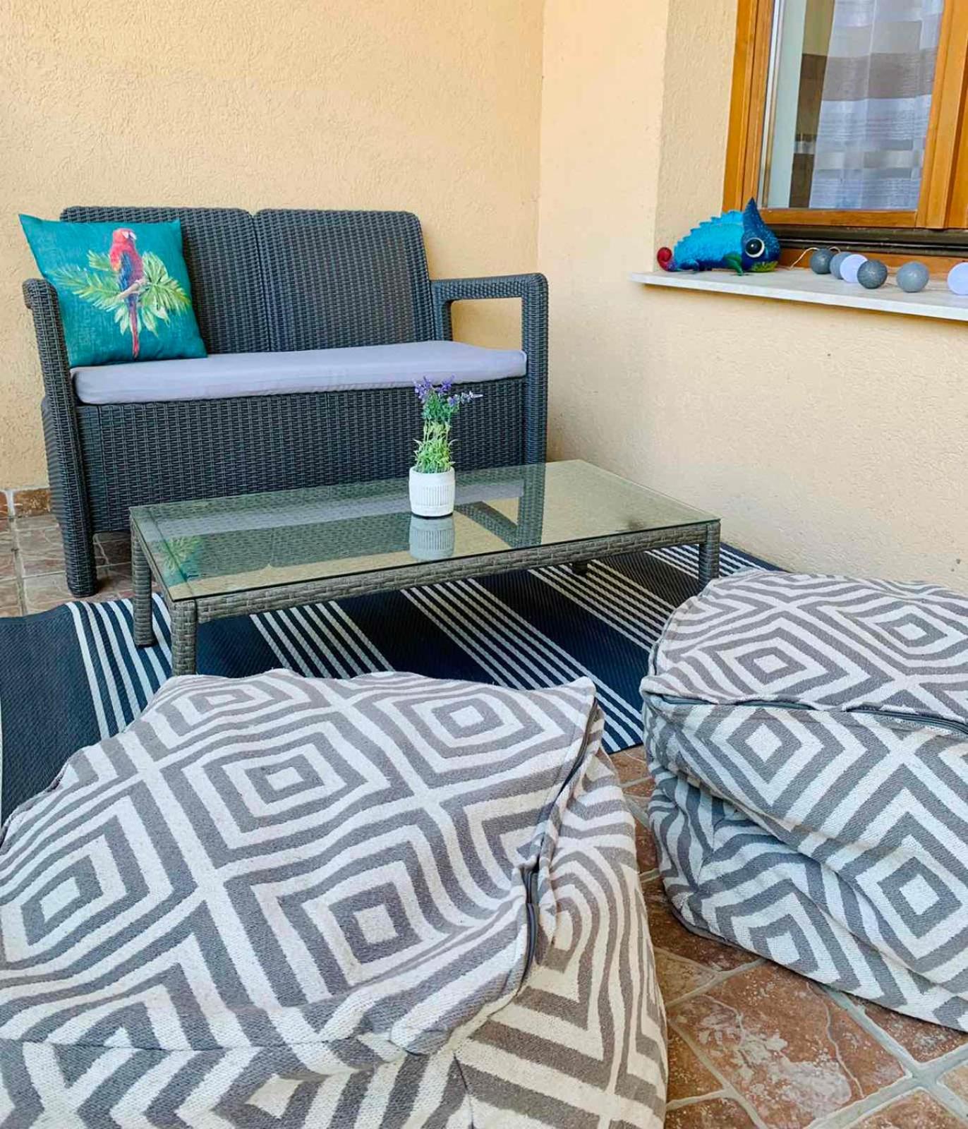 Small Lake Apartman view 2