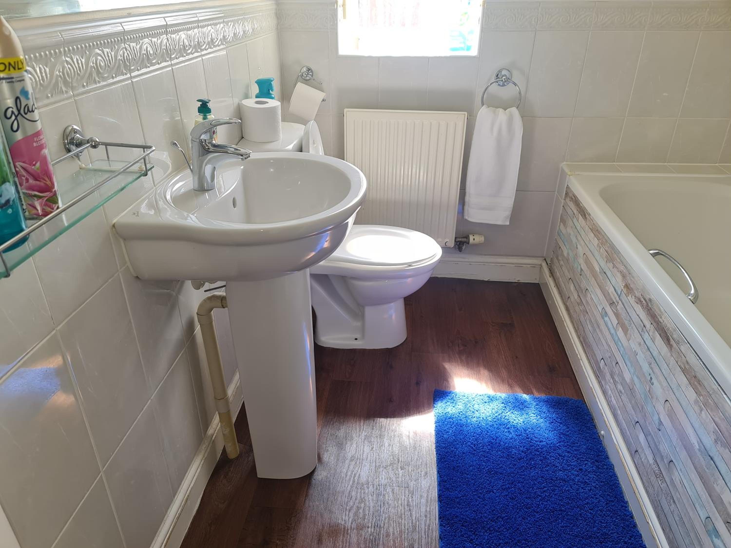 Walsall Vacations - Stunning 4-Bed House in Walsall - Property Image 13