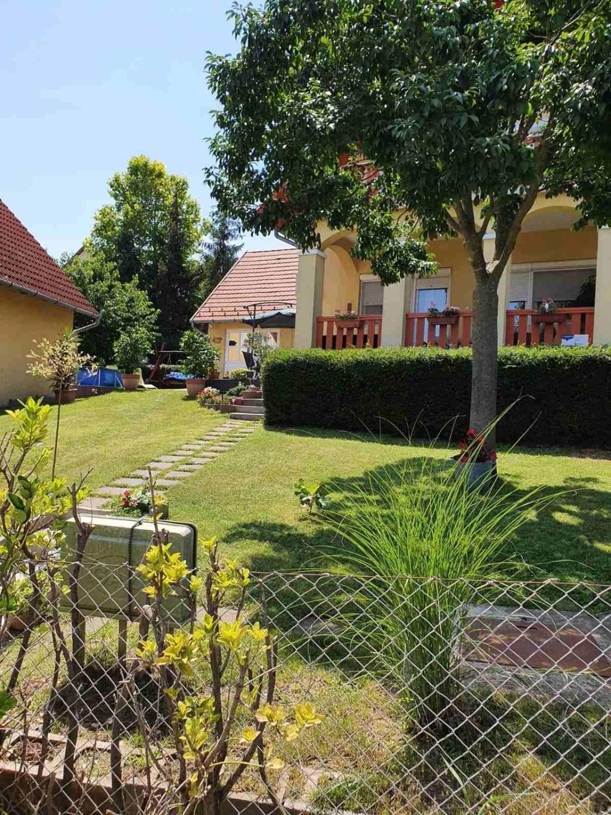 Andris Apartman- Fonyód Tabán u 78