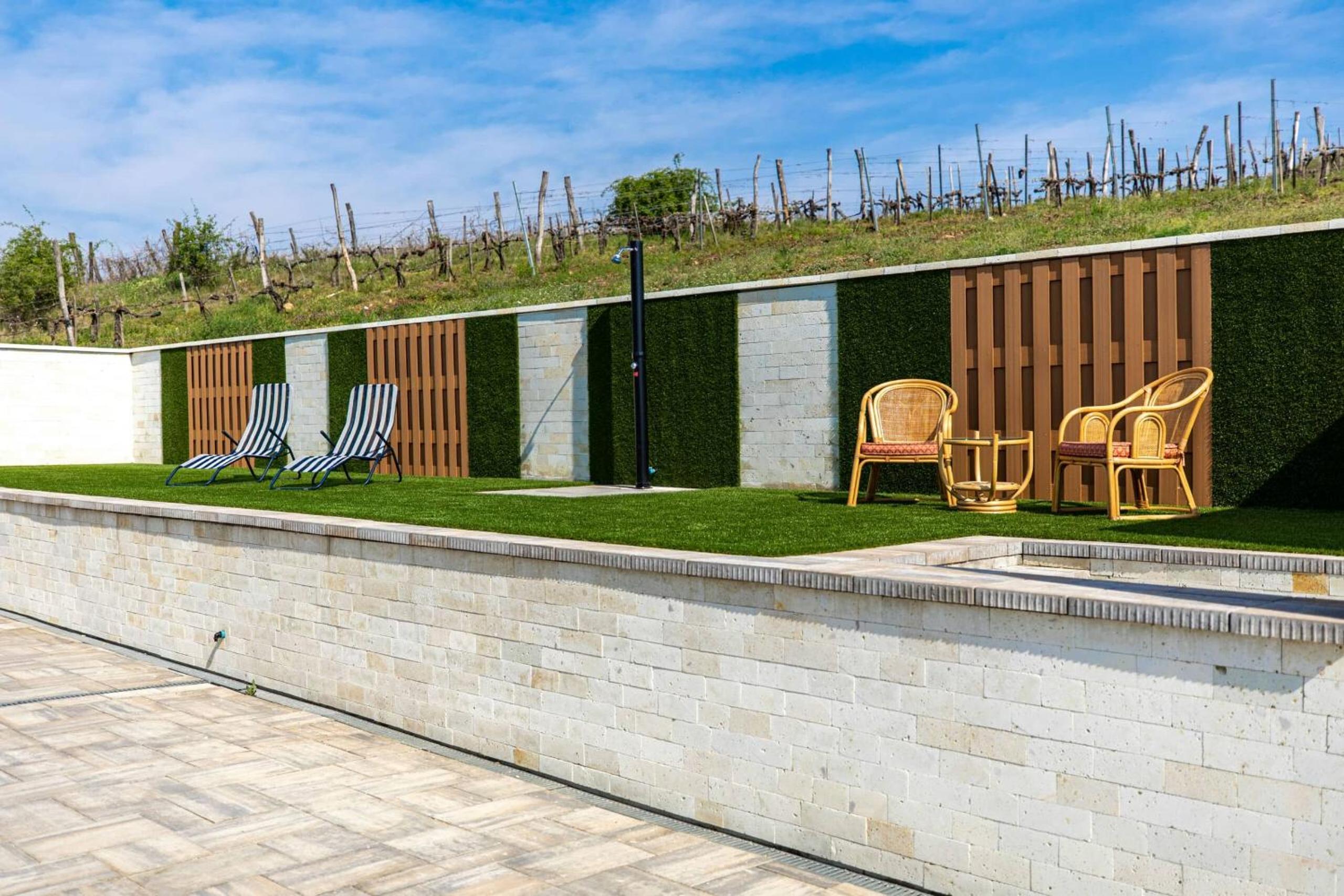 Aszúvilág Rezidencia with Sauna & Jacuzzi view 2