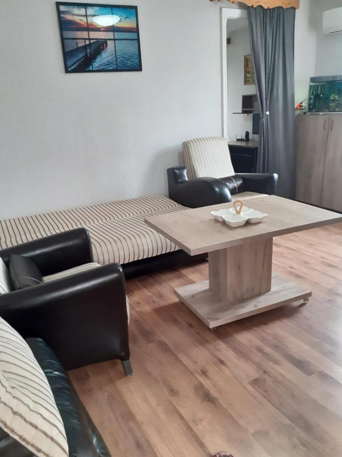 Apartment at the Boulevard 1 view 2